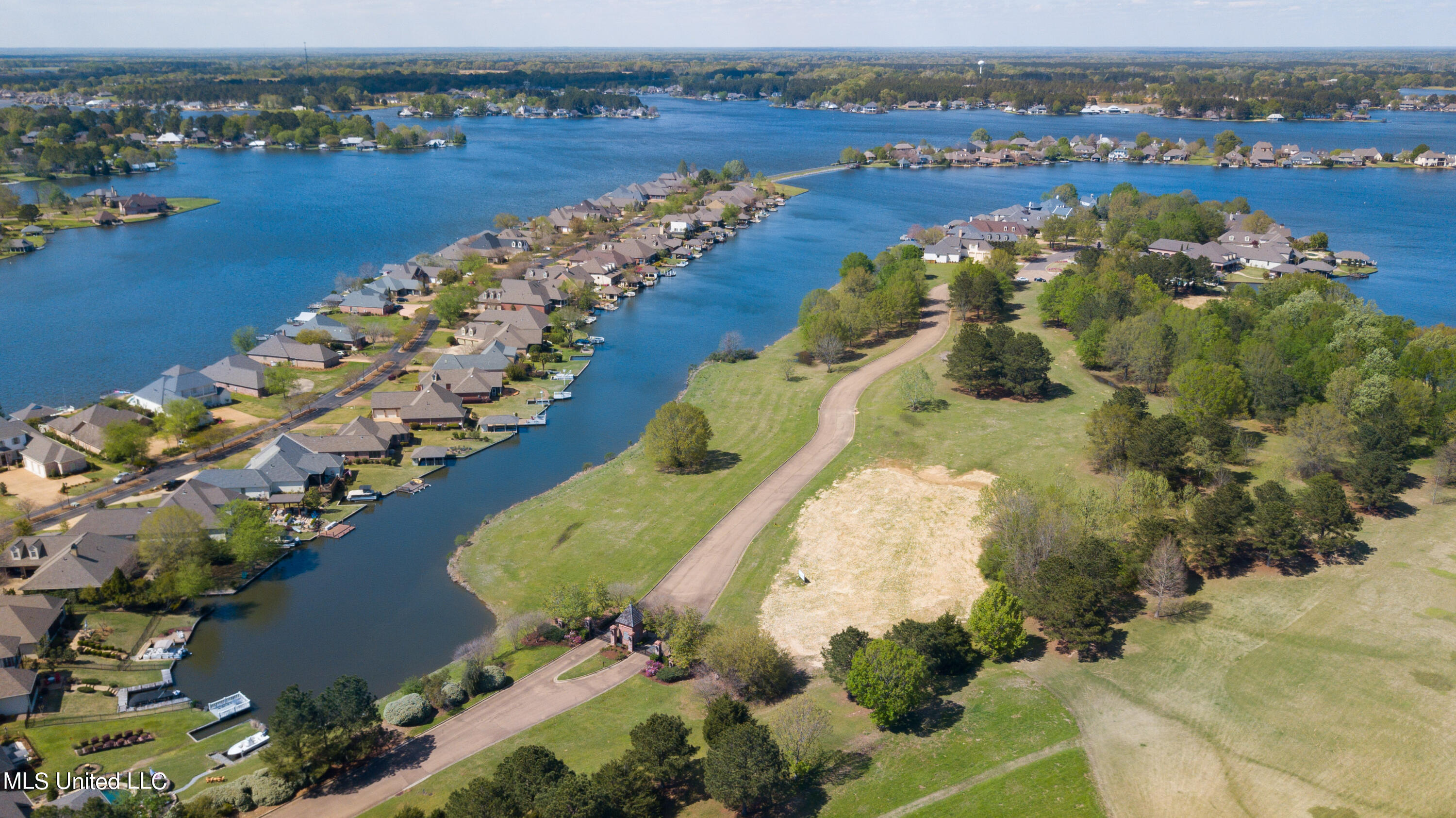 Caroline Pointe Lot 1407 Boulevard, Madison, Mississippi image 1