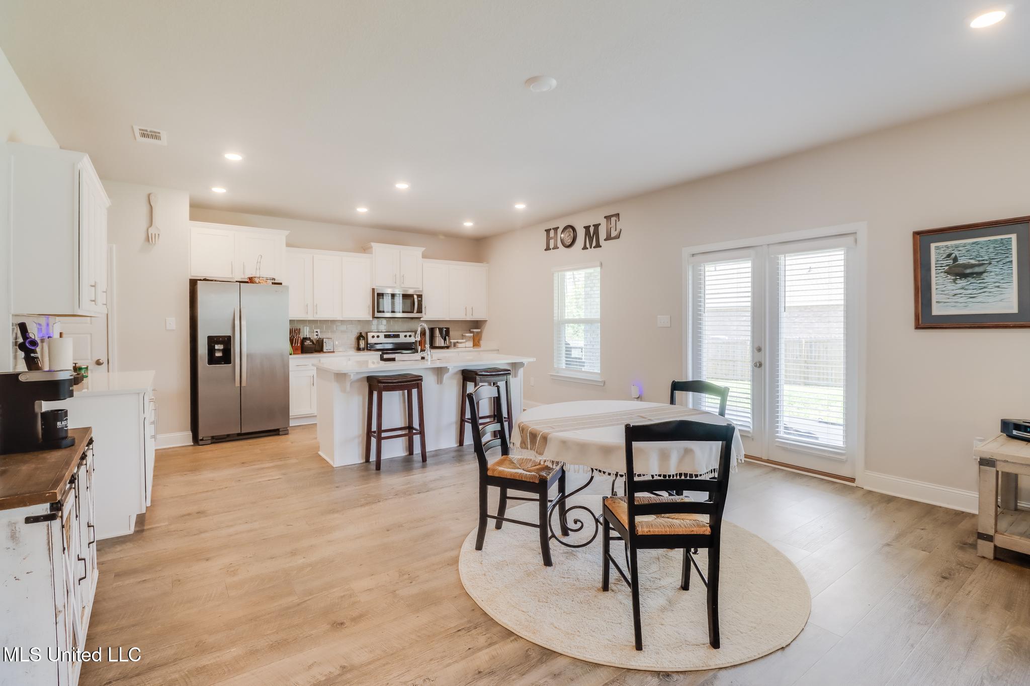 6016 Penni Lane, Ocean Springs, Mississippi image 13