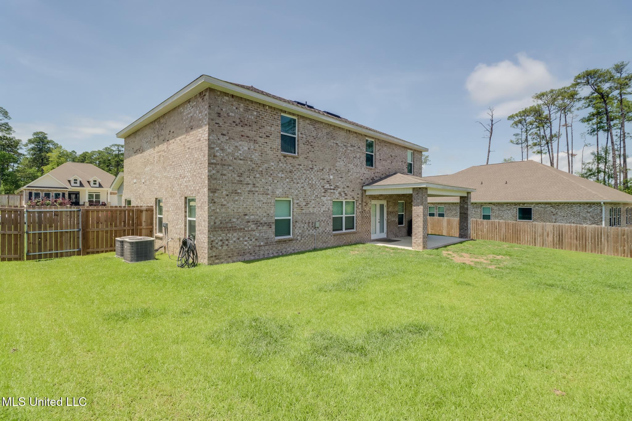 6016 Penni Lane, Ocean Springs, Mississippi image 32
