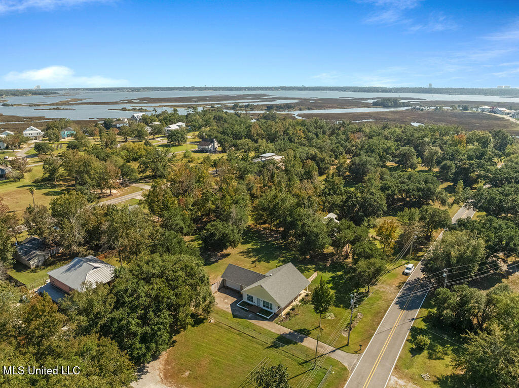 10460 Shorecrest Road, Biloxi, Mississippi image 29