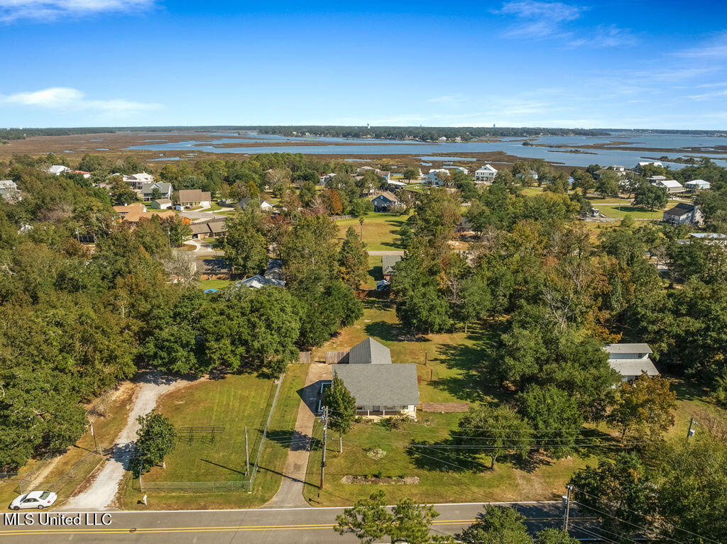 10460 Shorecrest Road, Biloxi, Mississippi image 28