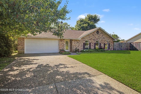 Homes For Sale - 615 N Haven Drive<br/> Biloxi, MS 39532