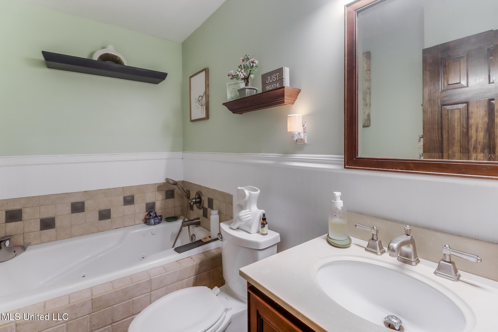 2213 North Street, Gulfport, Mississippi image 16