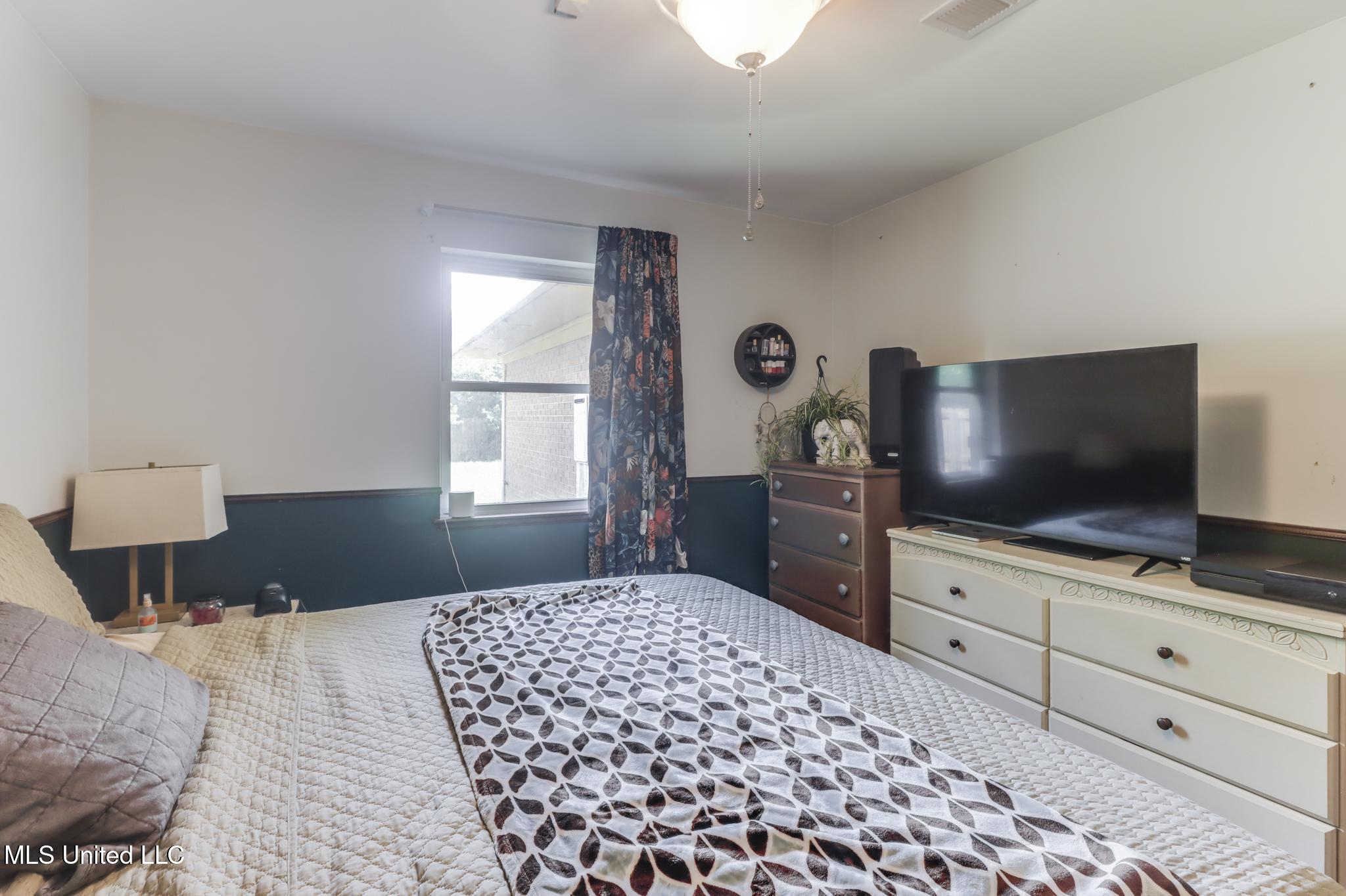 2213 North Street, Gulfport, Mississippi image 18