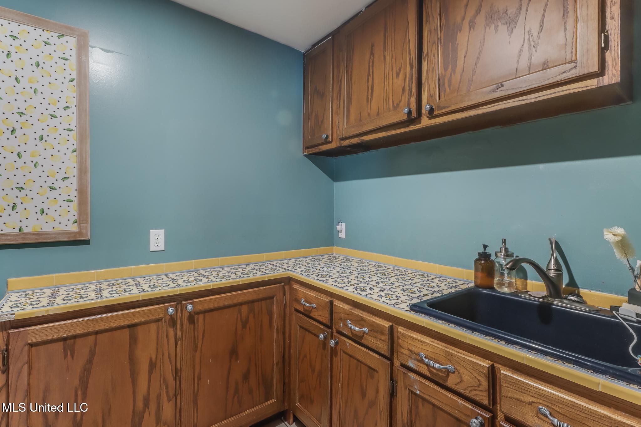 2213 North Street, Gulfport, Mississippi image 21