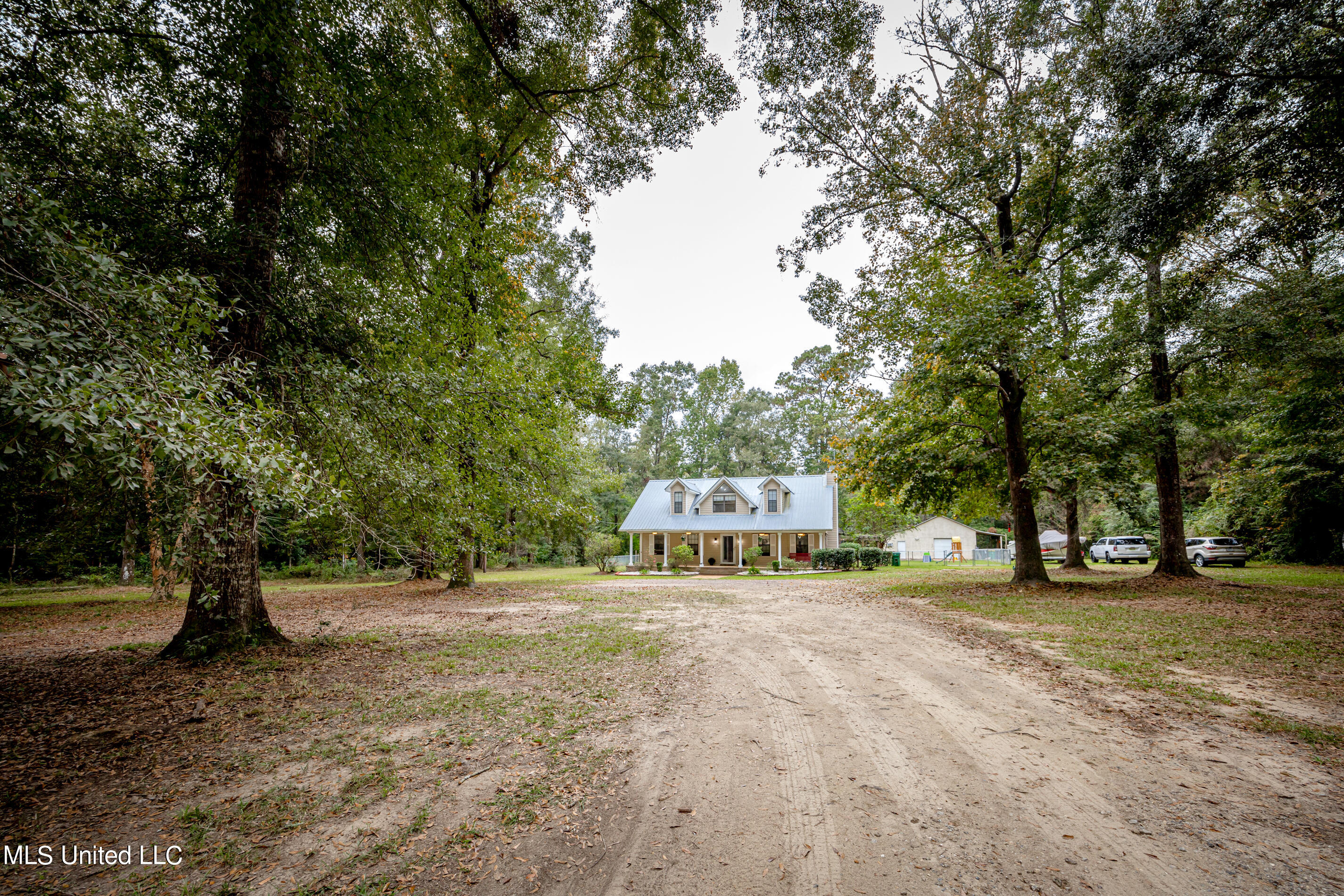 16105 Roberts Road, Vancleave, Mississippi image 5