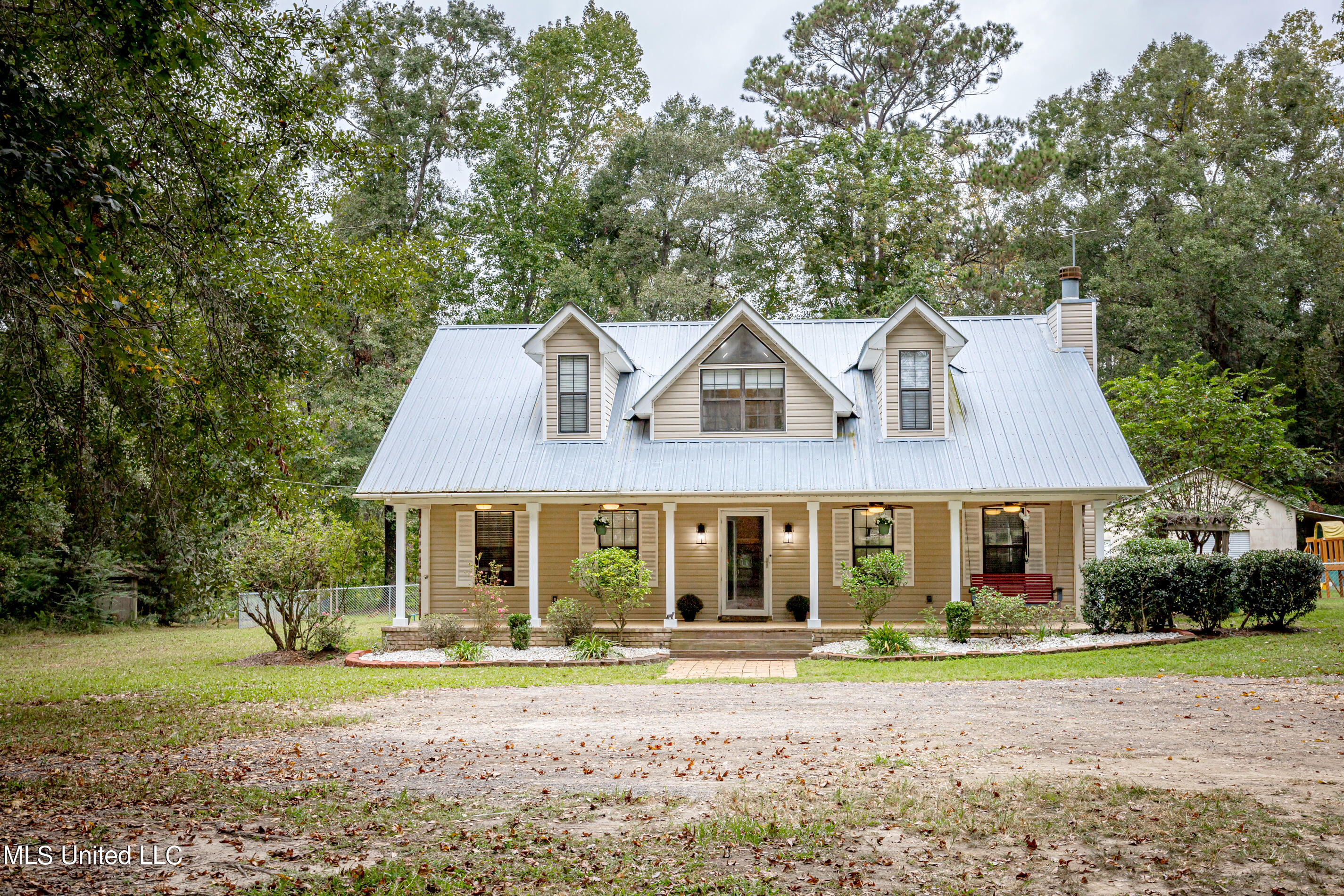 16105 Roberts Road, Vancleave, Mississippi image 3