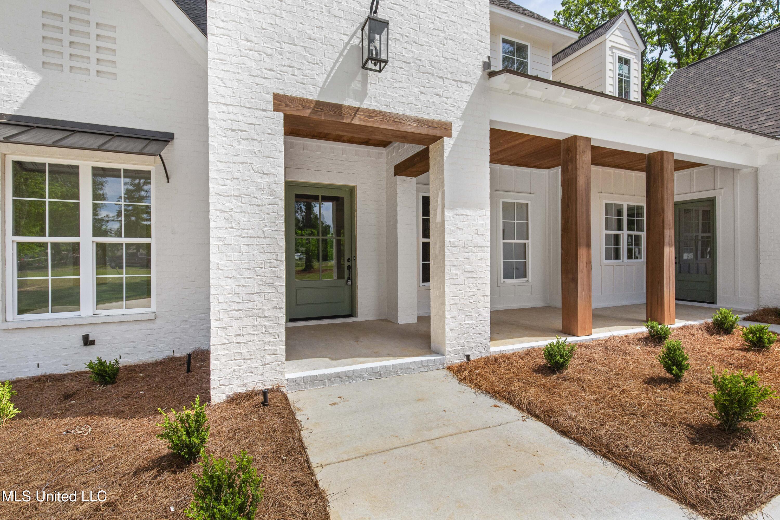 227 Oakside Trail, Madison, Mississippi image 3