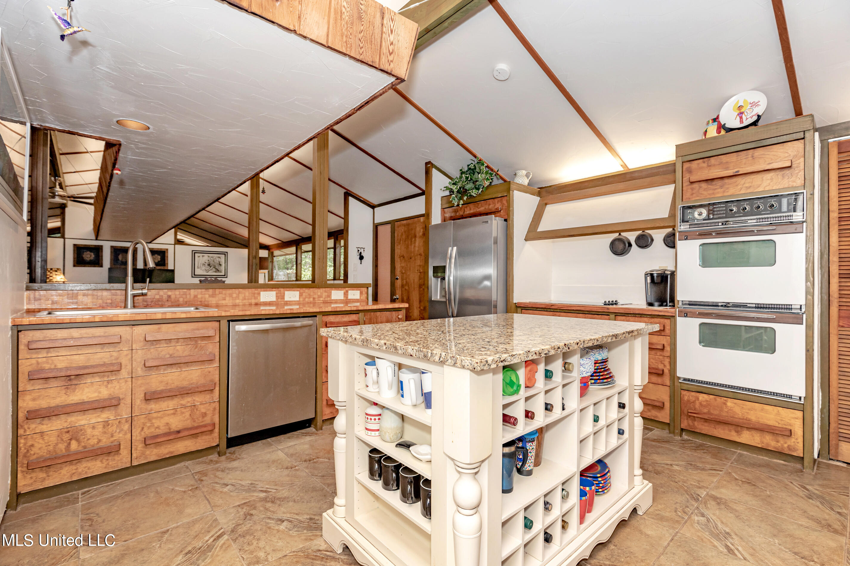 1209 Nelson Drive, Ocean Springs, Mississippi image 24