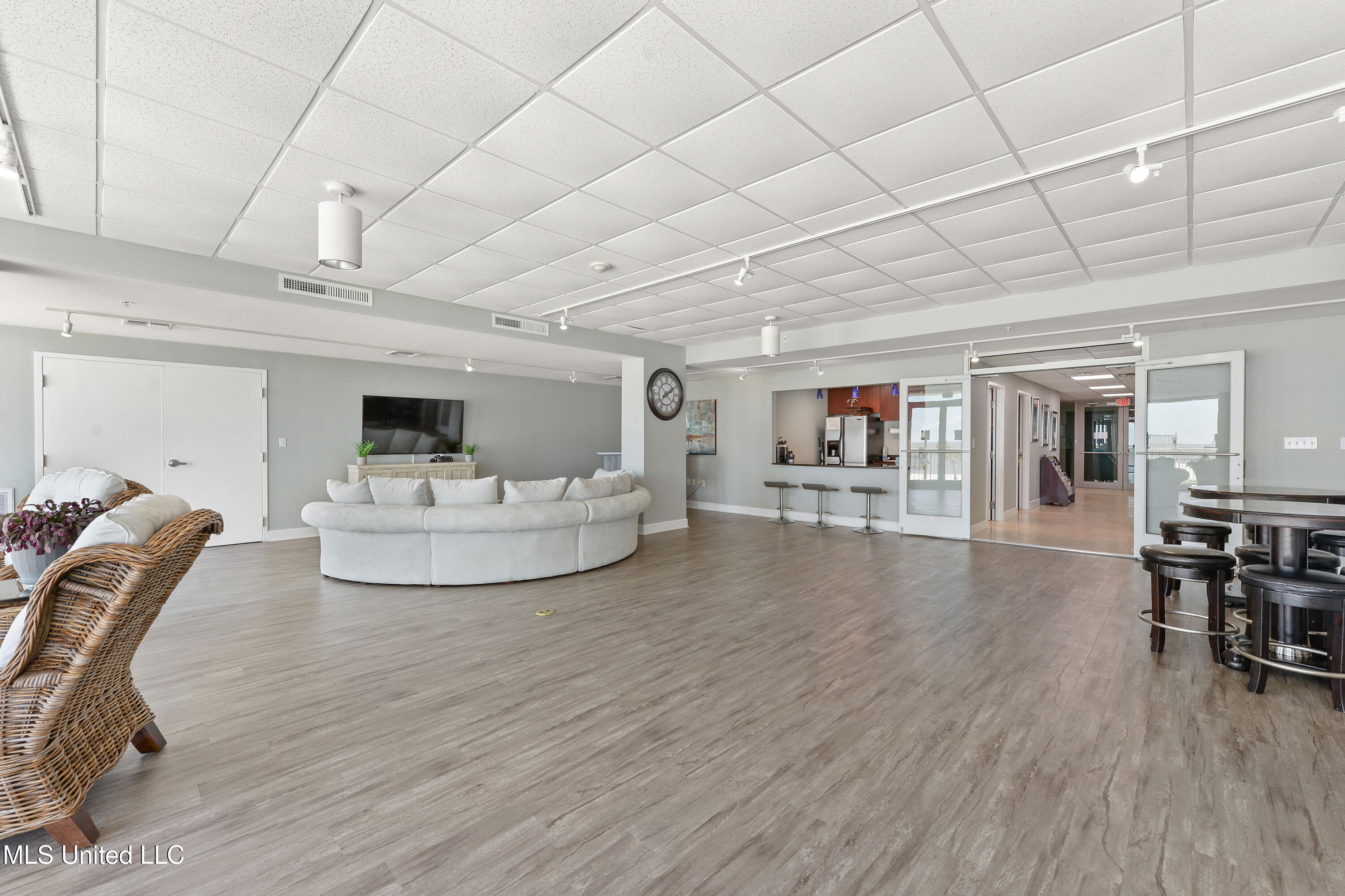 1899 Beach Boulevard #712, Biloxi, Mississippi image 32