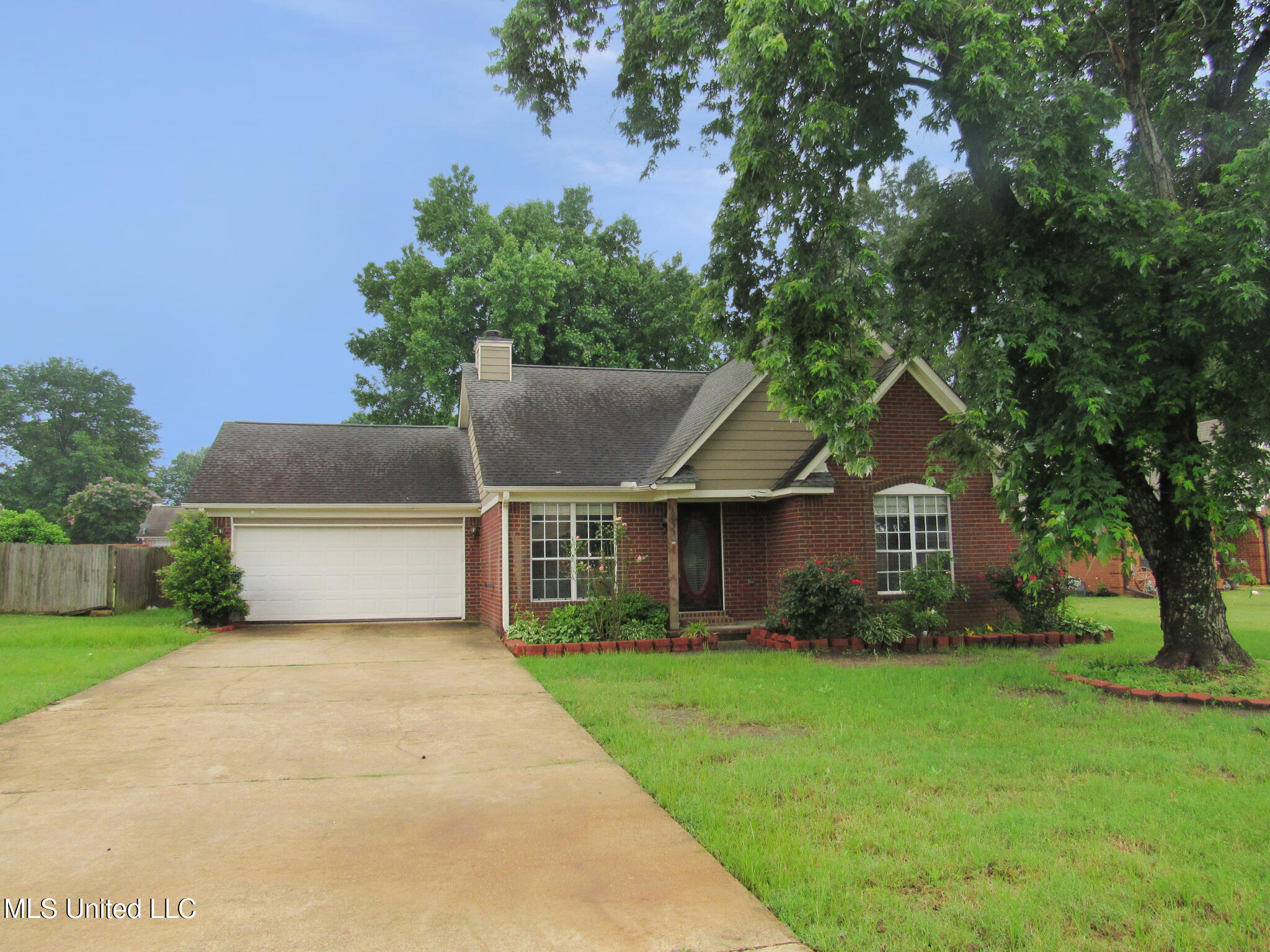 6933 Fox Briar Cove, Walls, Mississippi image 1