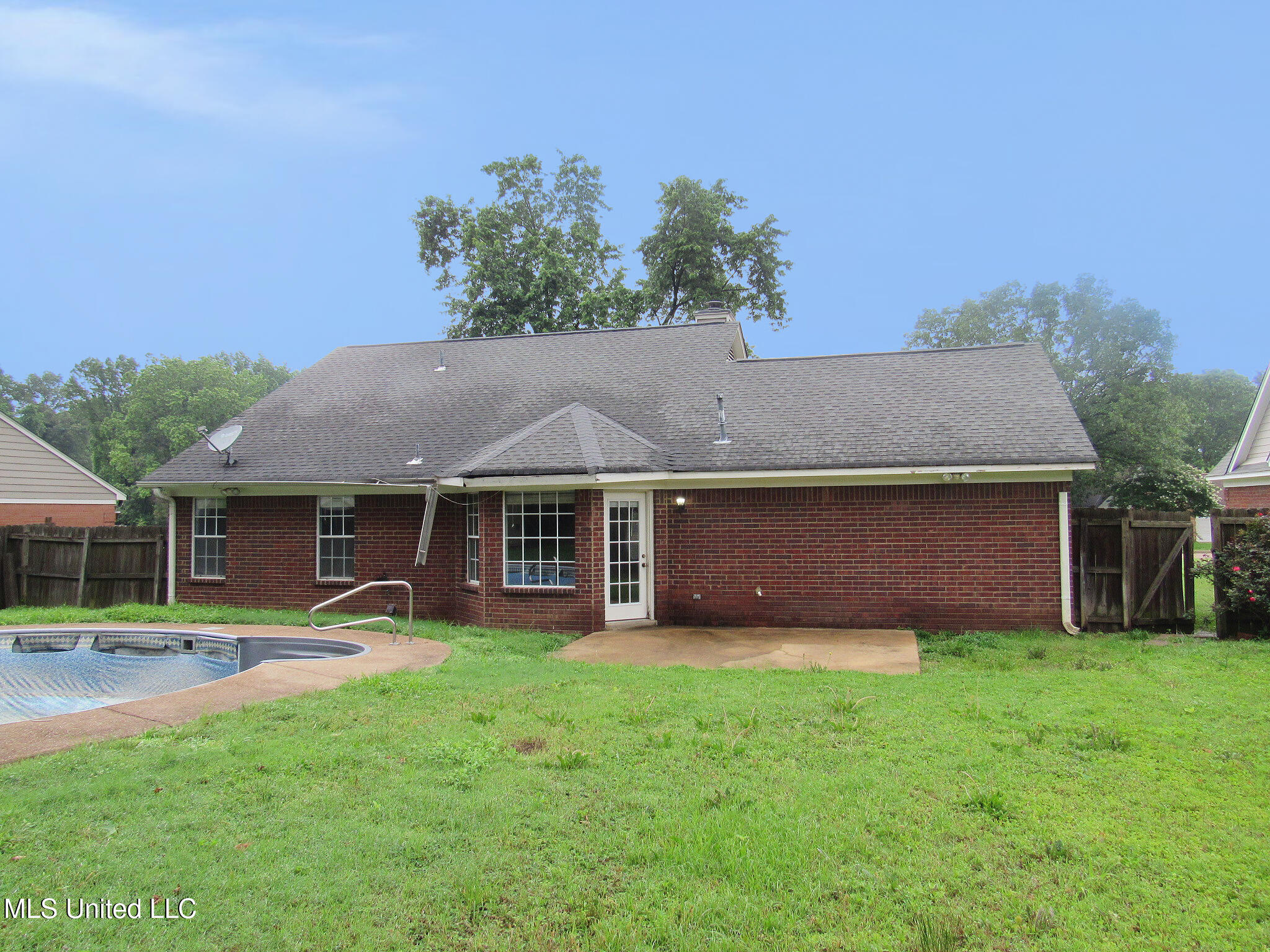 6933 Fox Briar Cove, Walls, Mississippi image 5