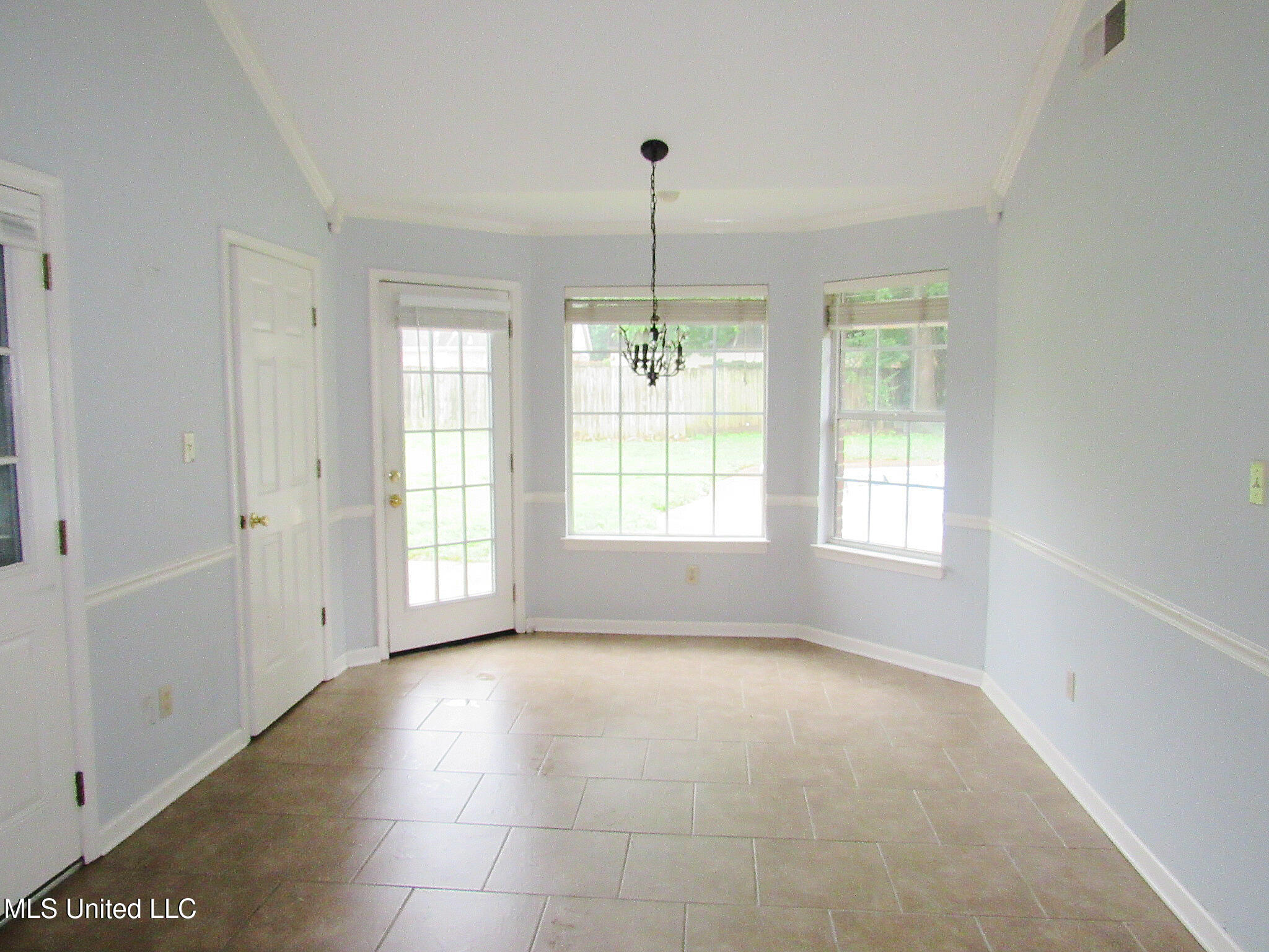 6933 Fox Briar Cove, Walls, Mississippi image 13