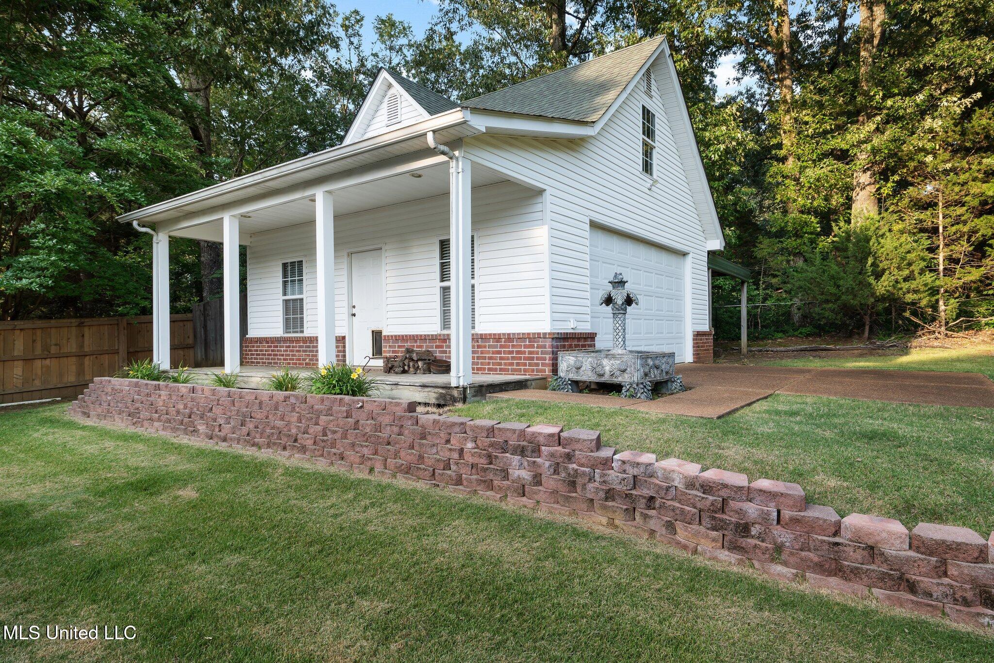 4424 Rebekah Drive, Olive Branch, Mississippi image 20