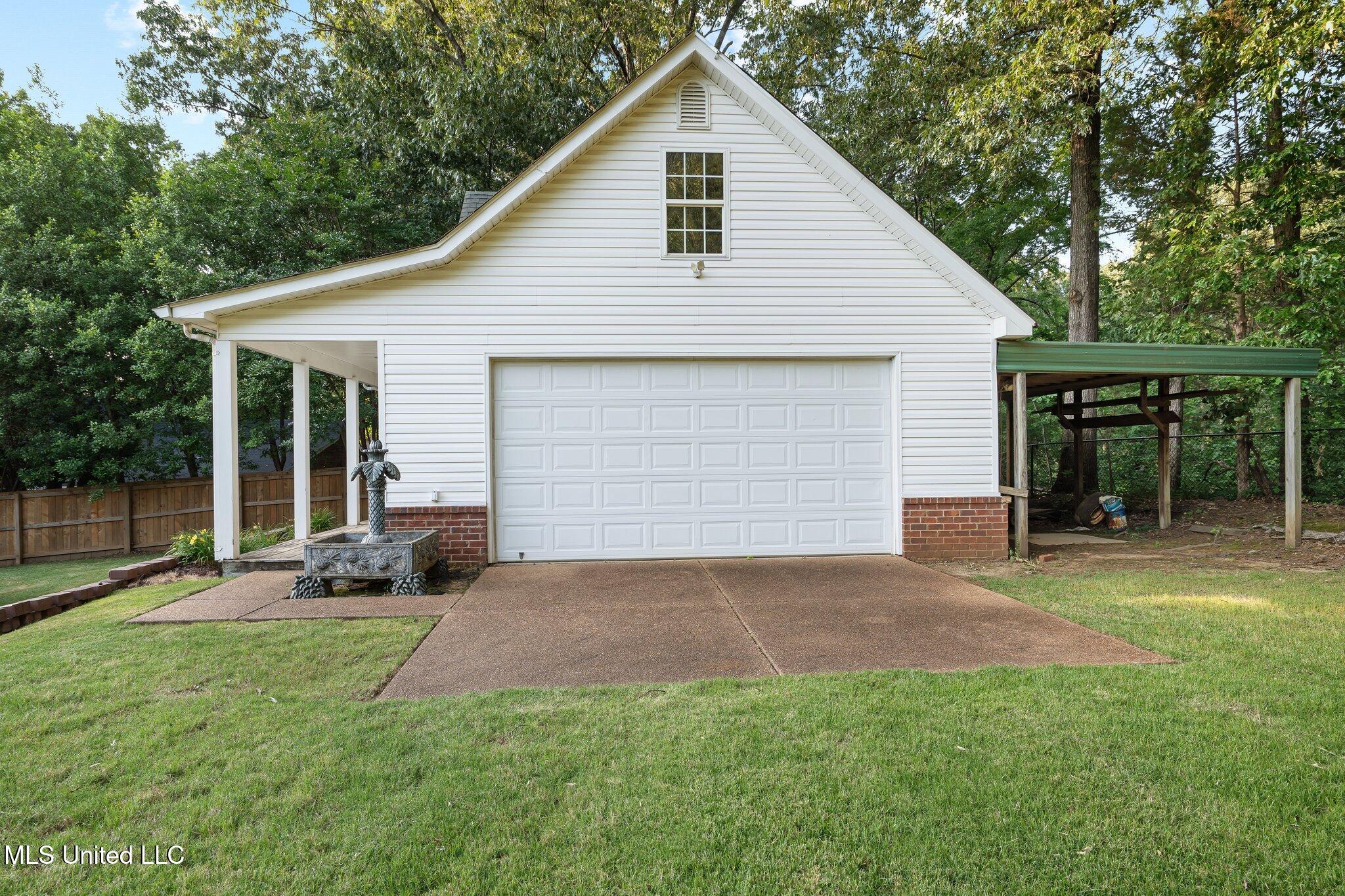 4424 Rebekah Drive, Olive Branch, Mississippi image 19