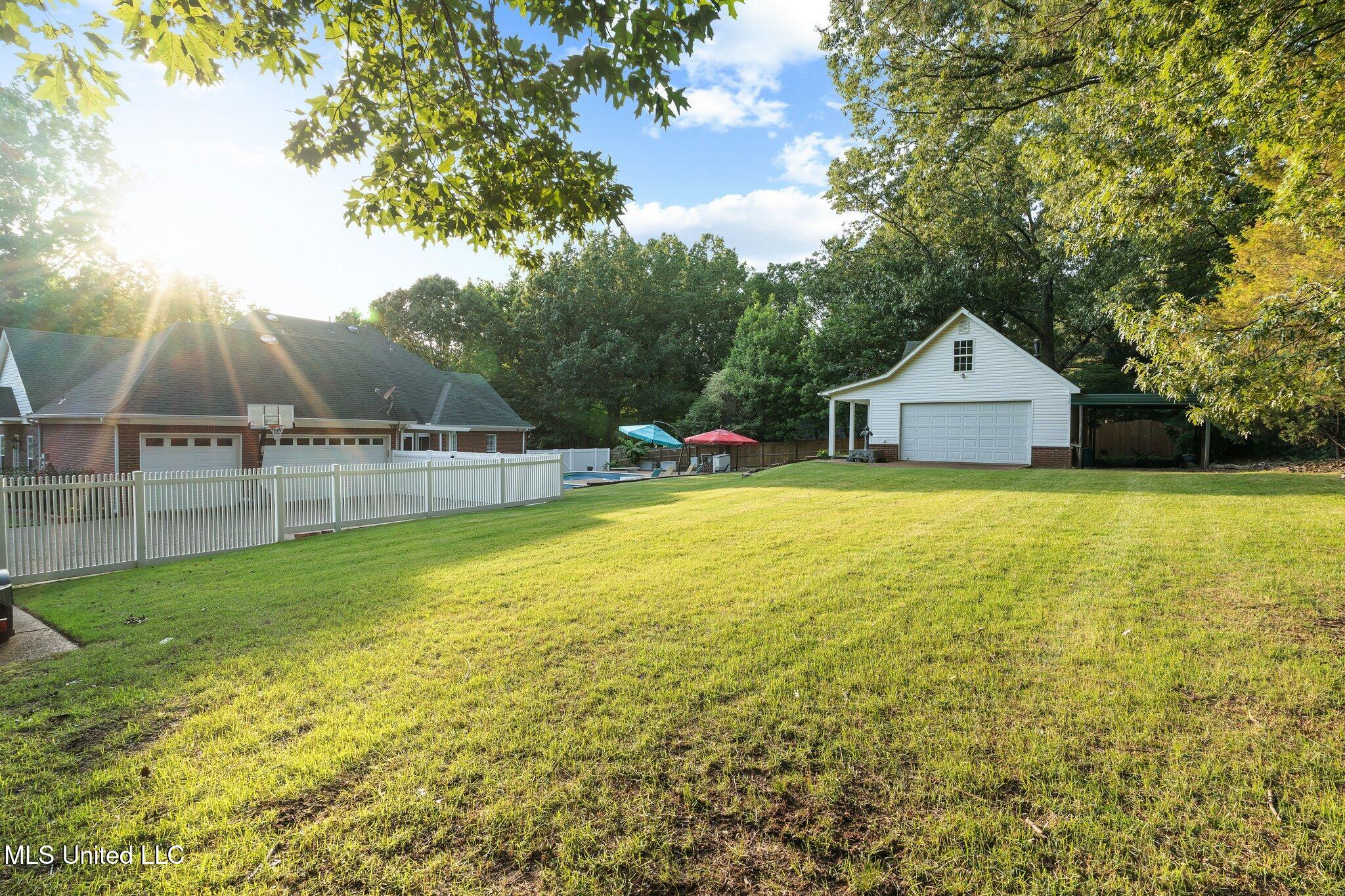 4424 Rebekah Drive, Olive Branch, Mississippi image 17