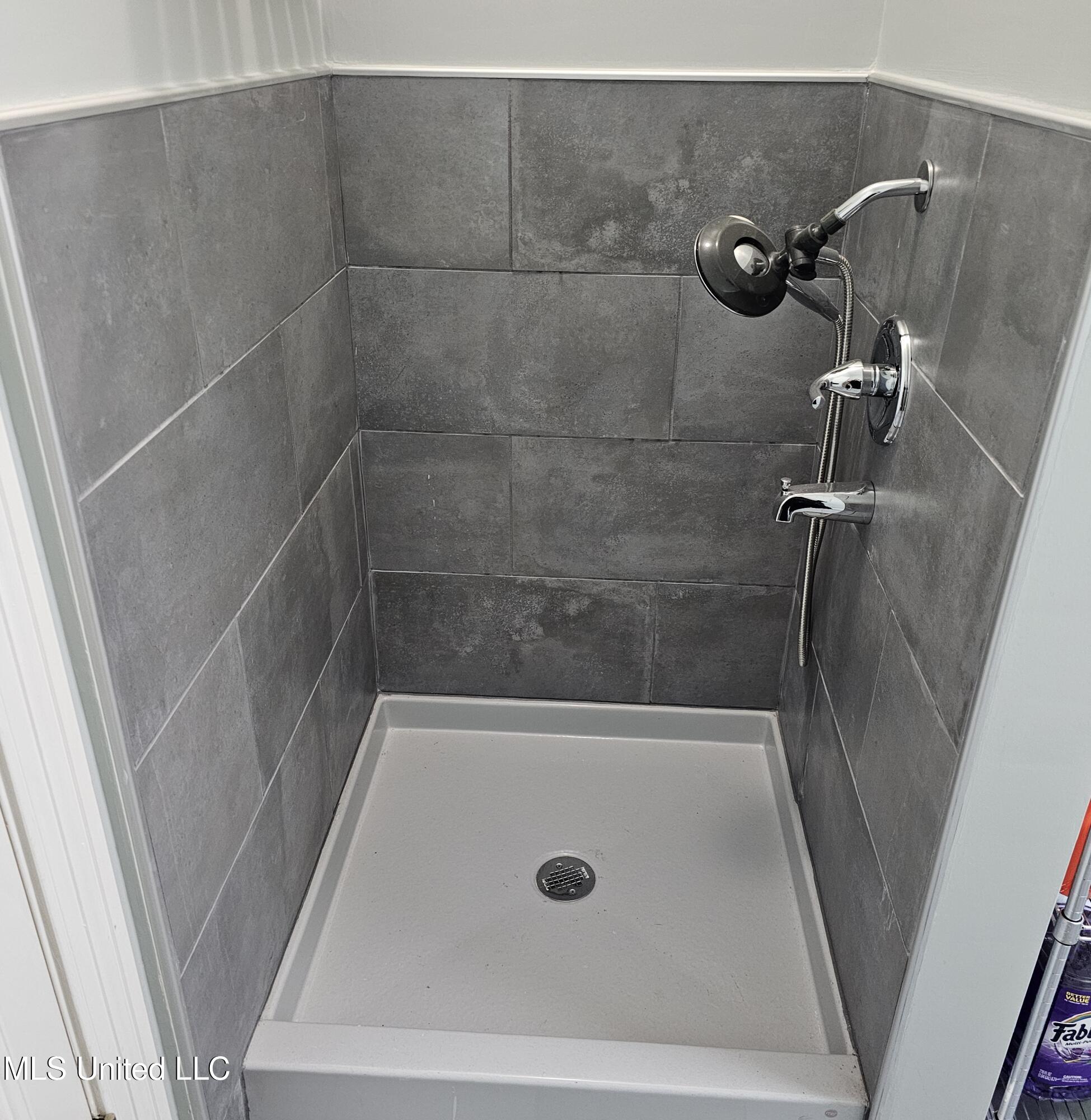 4424 Rebekah Drive, Olive Branch, Mississippi image 33