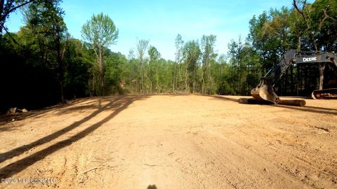 Vacant Land For Sale - 2743 Sweethome Road<br/> Grenada County, Grenada, MS 38901