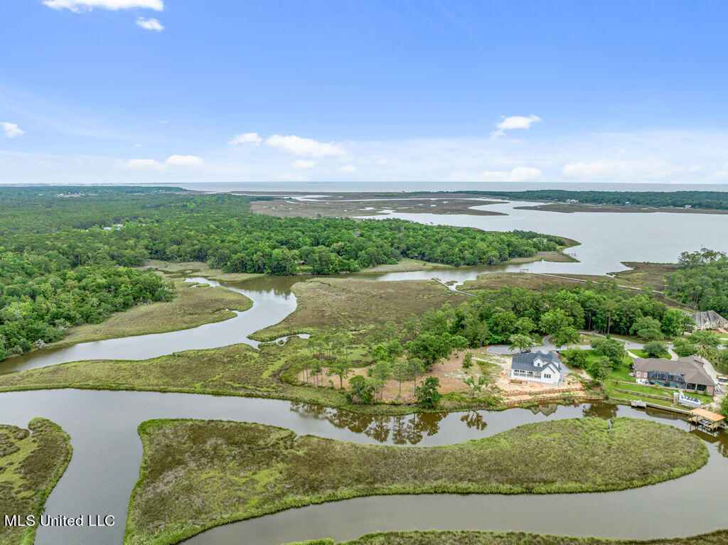 Pointe Of View, Ocean Springs, Mississippi image 13