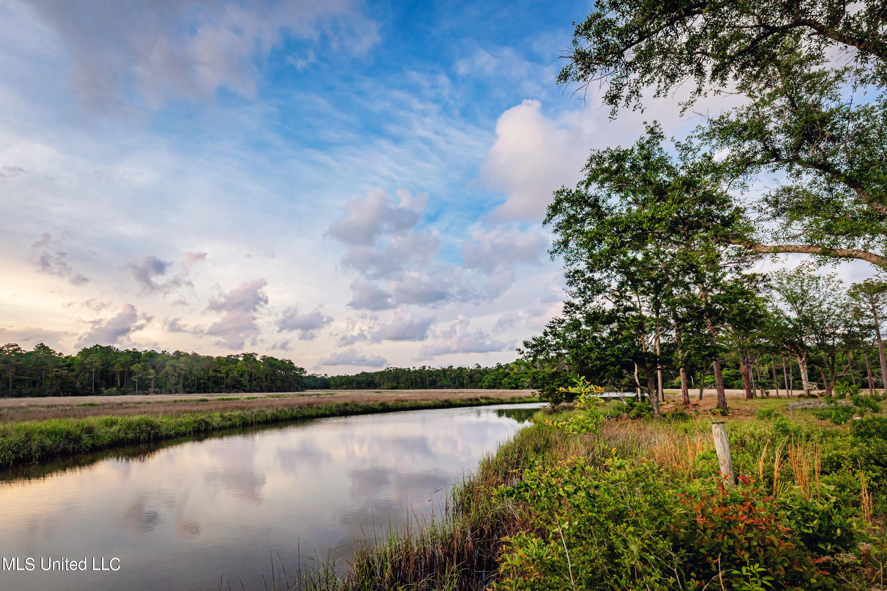 Pointe Of View, Ocean Springs, Mississippi image 36