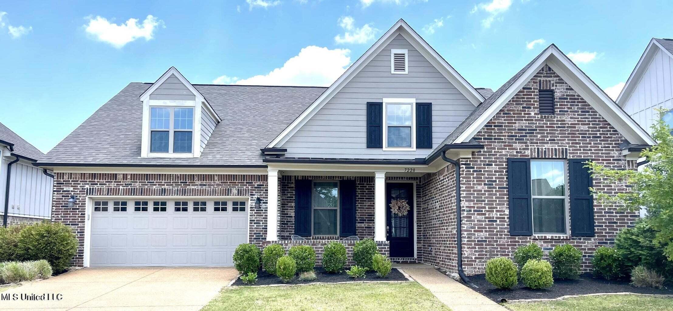 7228 Edgewater Drive, Olive Branch, Mississippi image 1