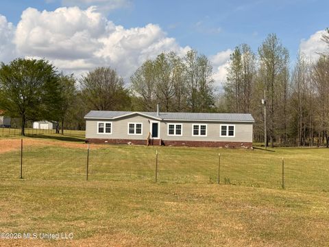 Homes For Sale - 573 Alred Road<br/> Coldwater, MS 38618