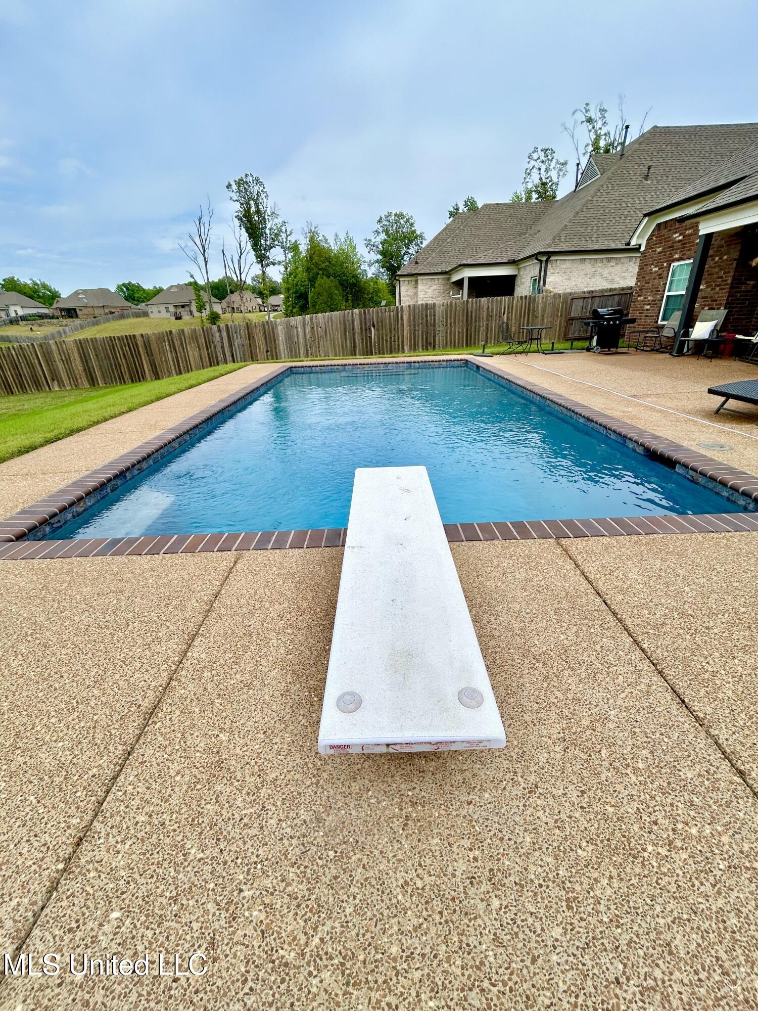 698 Rikard Drive, Hernando, Mississippi image 7