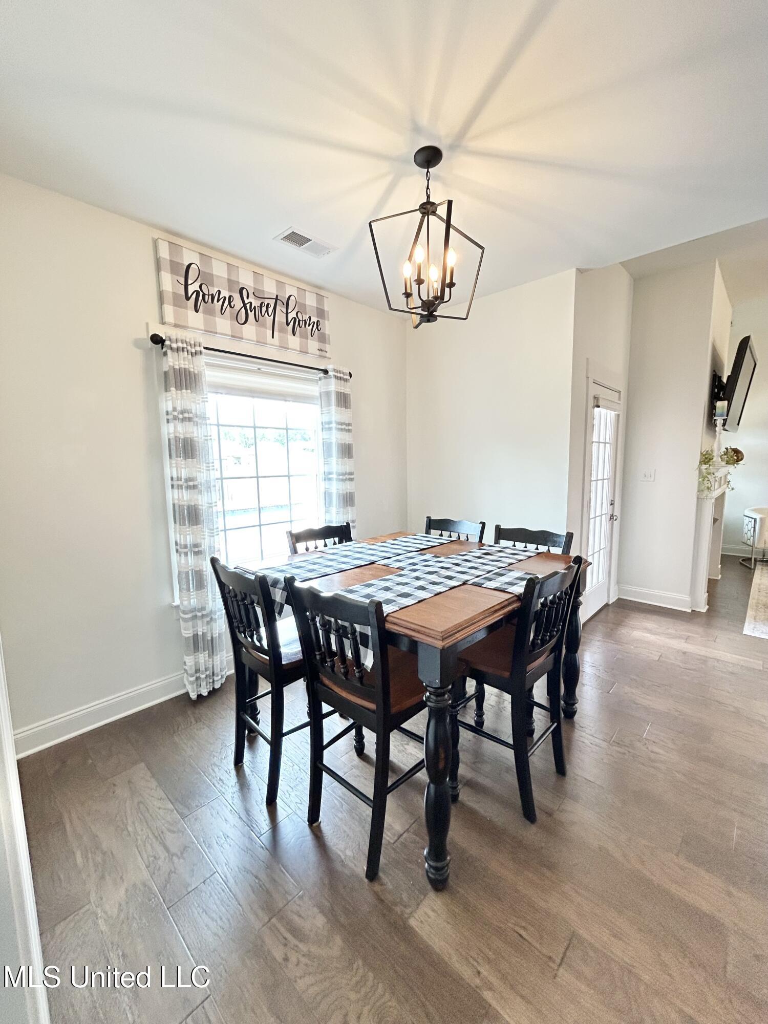 698 Rikard Drive, Hernando, Mississippi image 17