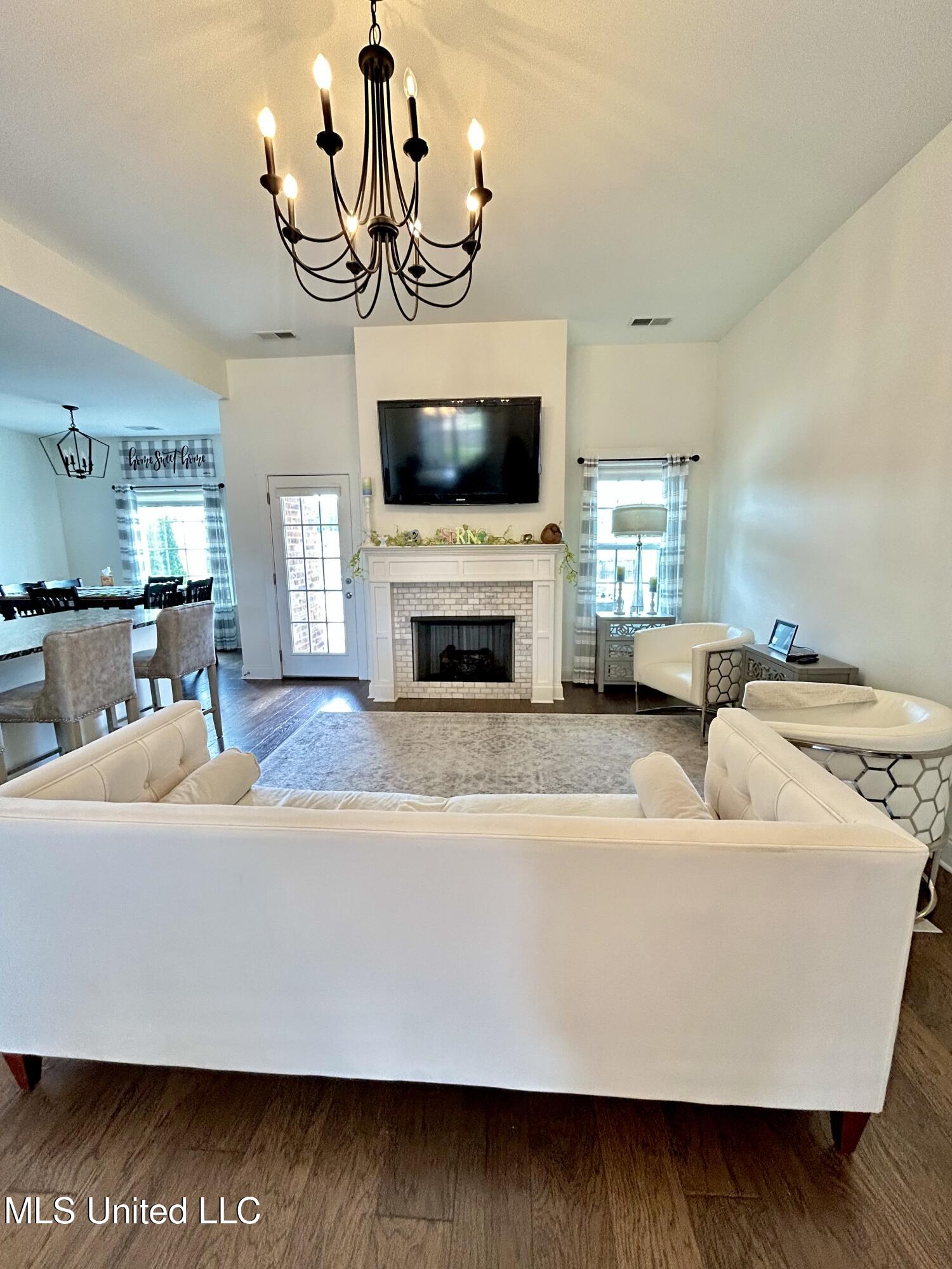 698 Rikard Drive, Hernando, Mississippi image 11