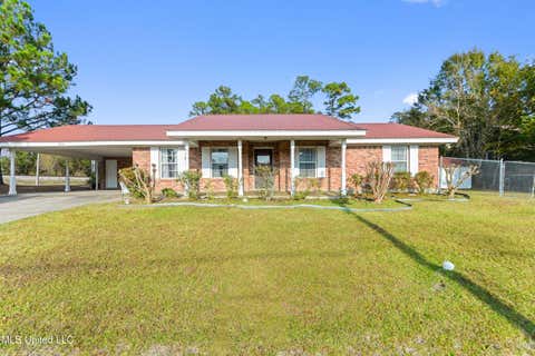 Homes For Sale - 326 S Central Avenue<br/> Waveland, MS 39576
