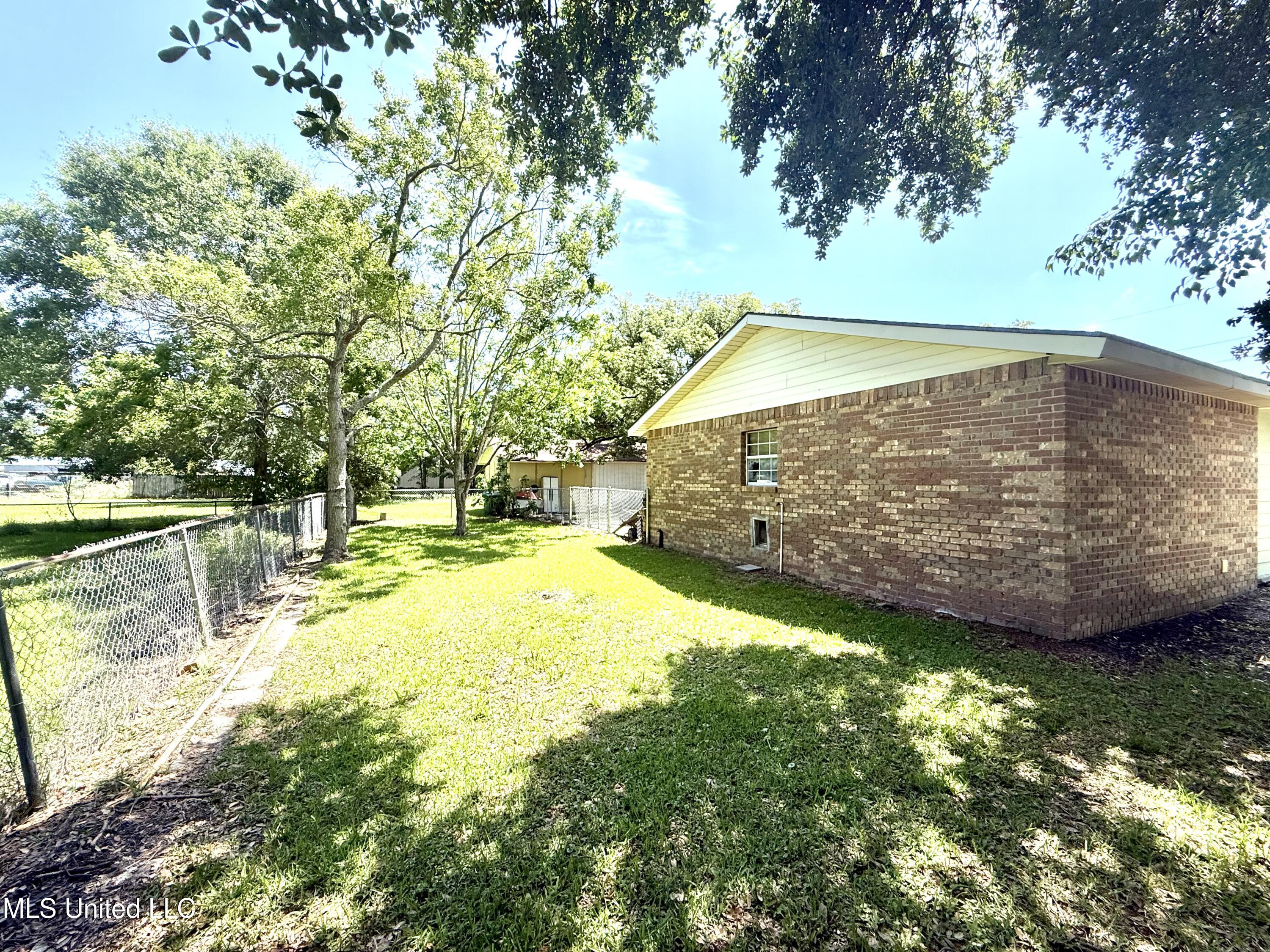 2006 Eden Street, Pascagoula, Mississippi image 35
