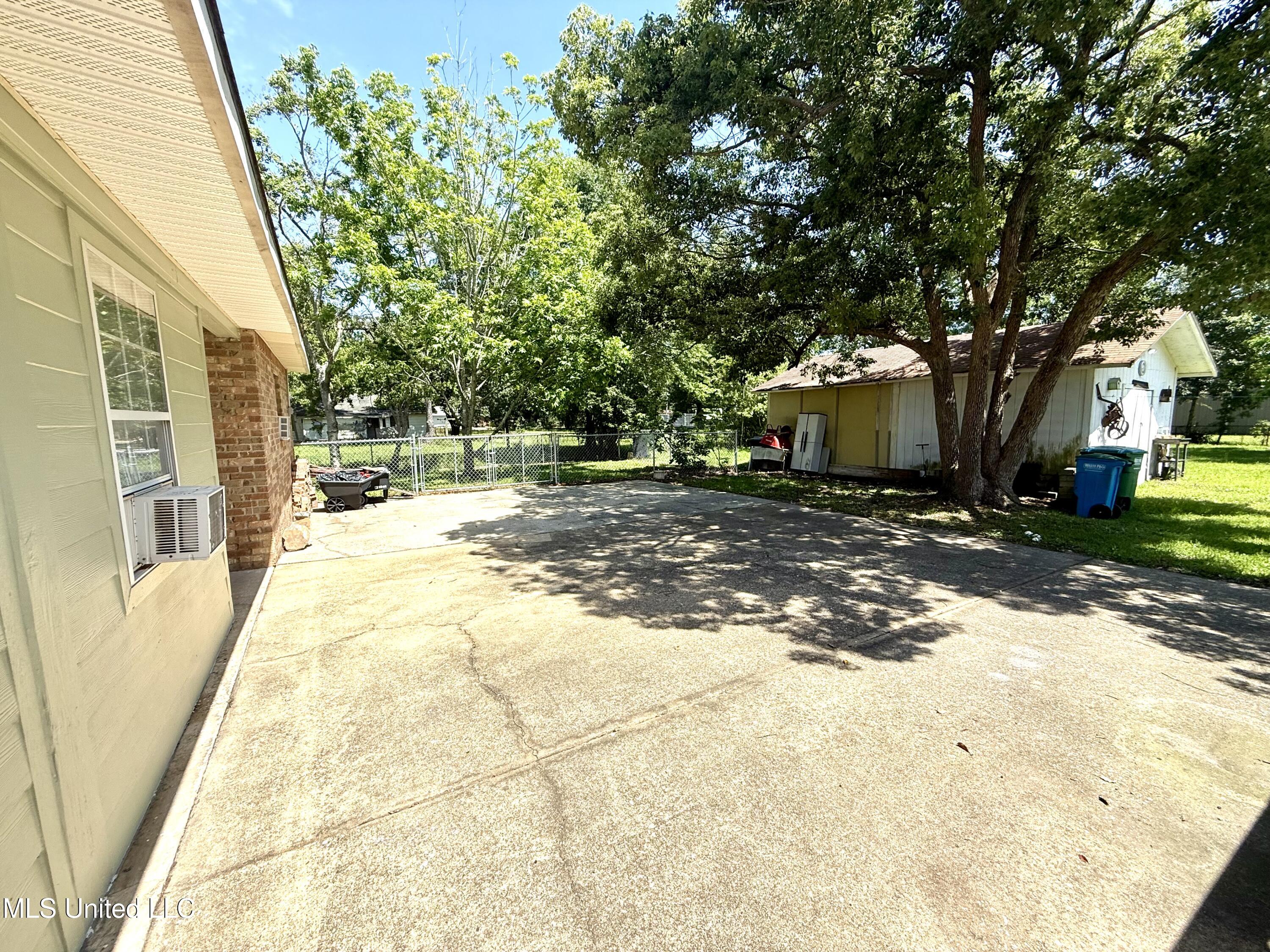 2006 Eden Street, Pascagoula, Mississippi image 29