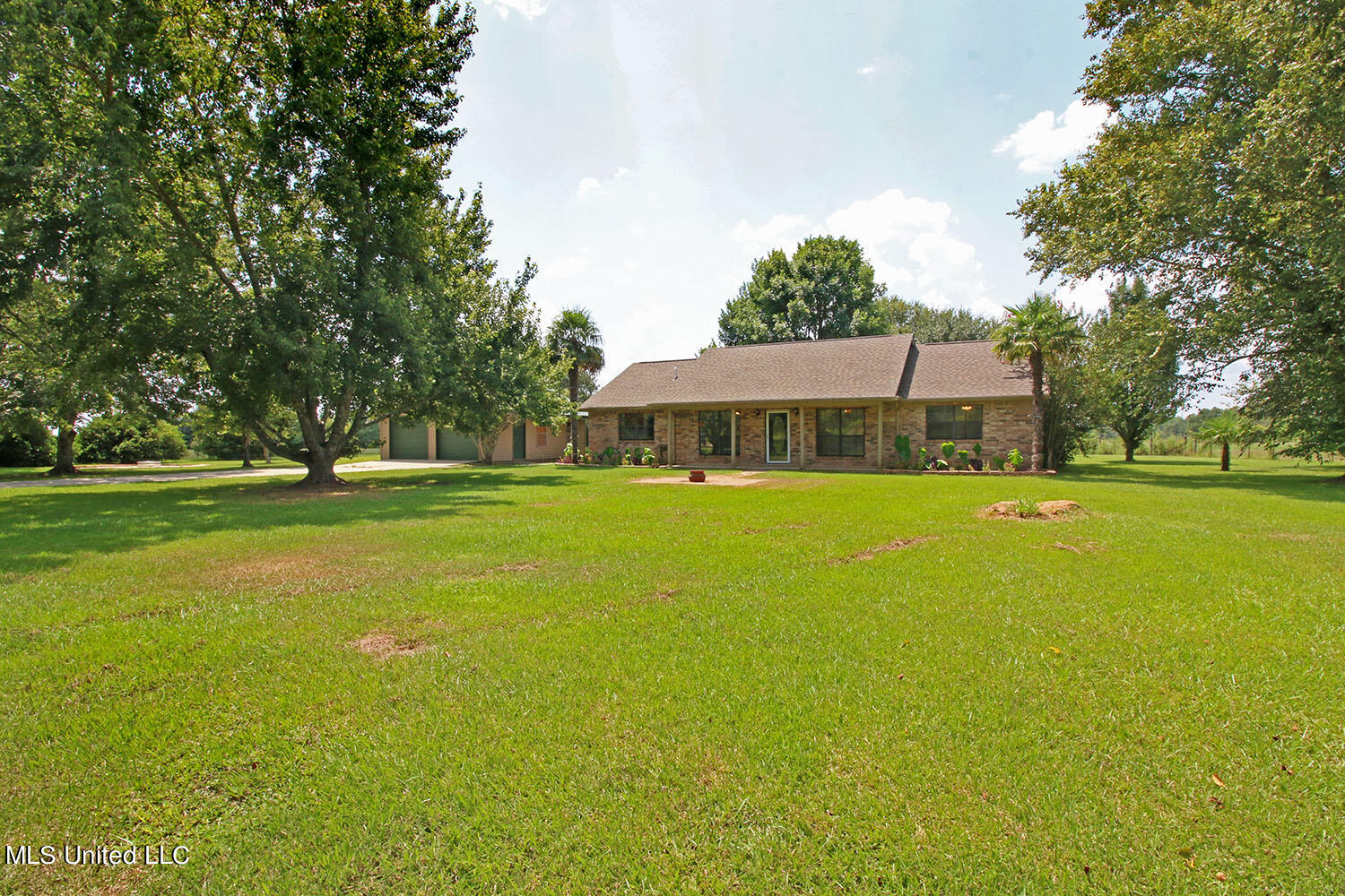 25441 William Road, Picayune, Mississippi image 1