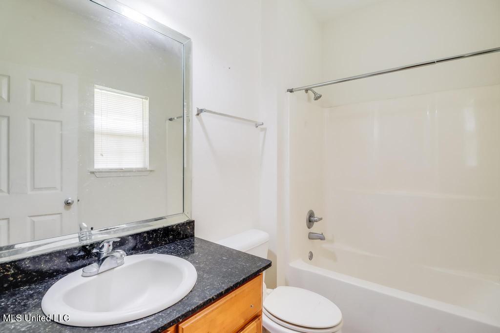 11599 Acorn Drive, Gulfport, Mississippi image 15