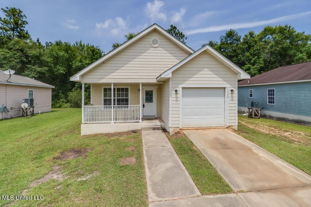 11599 Acorn Drive, Gulfport, Mississippi image 1