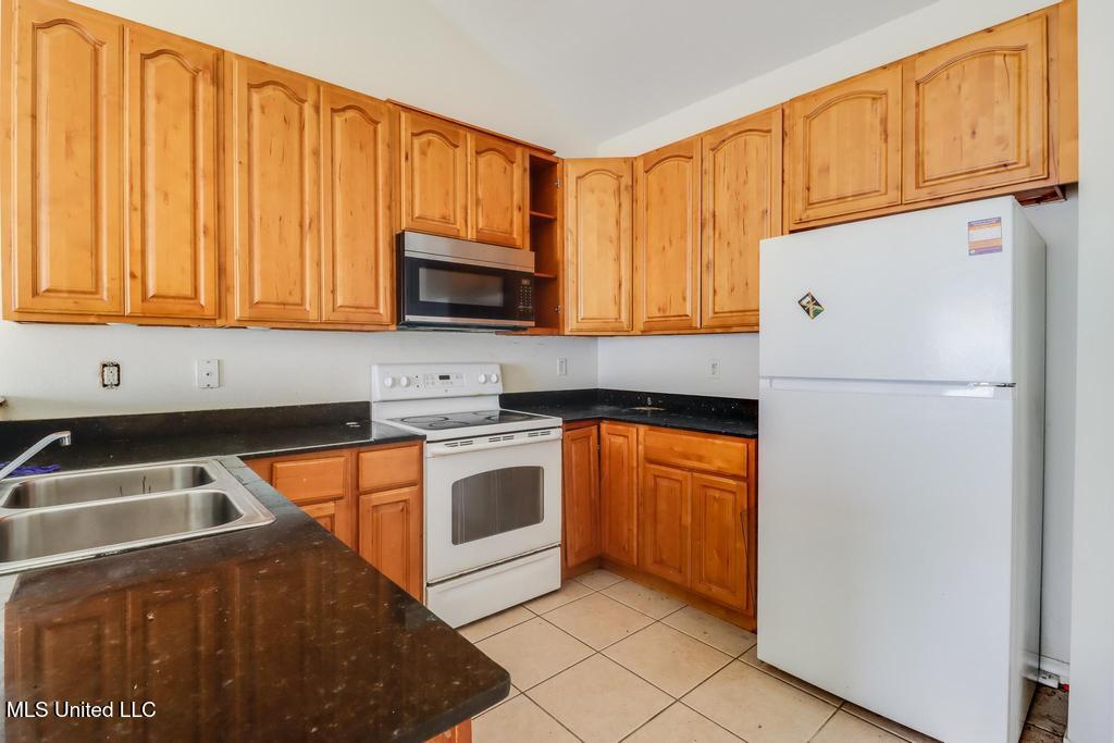 11599 Acorn Drive, Gulfport, Mississippi image 7