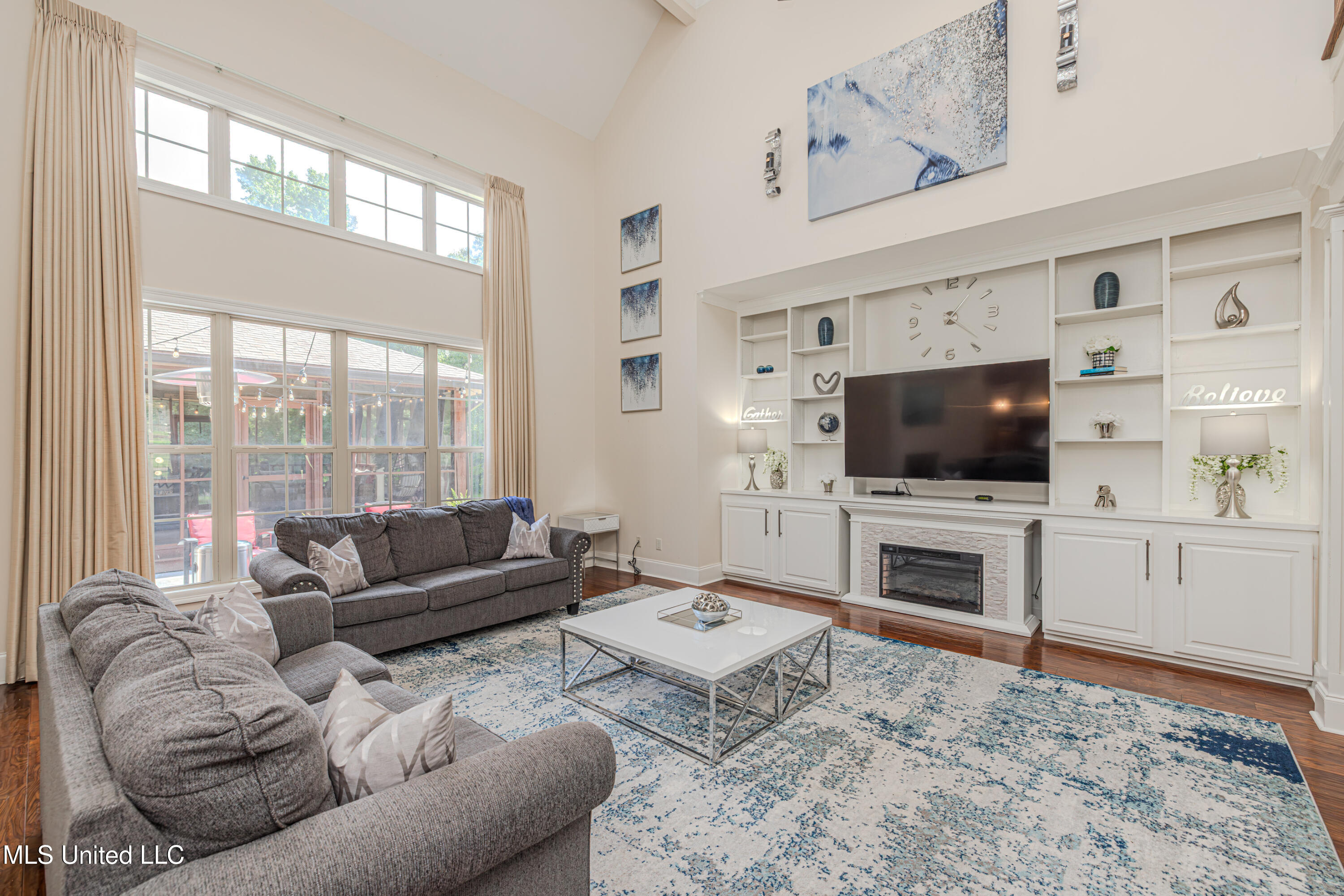 Clinton, Mississippi 39056, United States, 4 Bedrooms Bedrooms, ,5 BathroomsBathrooms,Residential,Pending,176248