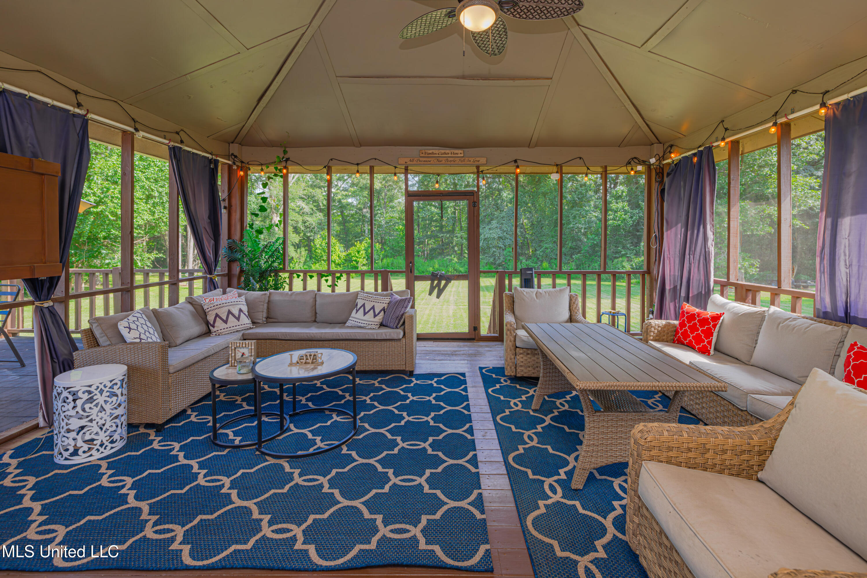 Clinton, Mississippi 39056, United States, 4 Bedrooms Bedrooms, ,5 BathroomsBathrooms,Residential,Pending,176248