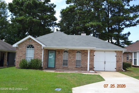 Homes For Sale - 161 Greenfield Lane<br/> Pearl, MS 39208