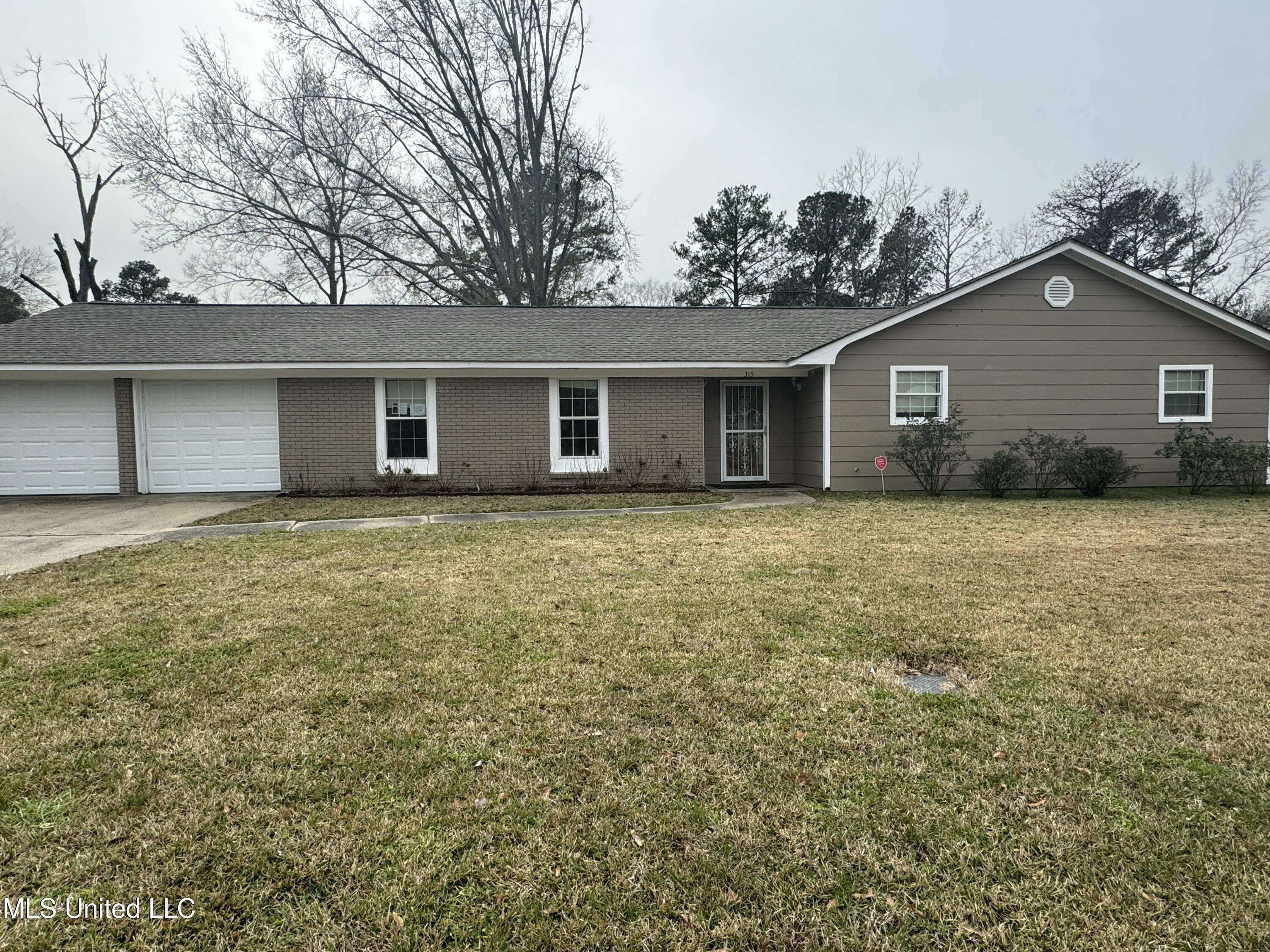 315 Melrose Drive, Jackson, Mississippi image 1