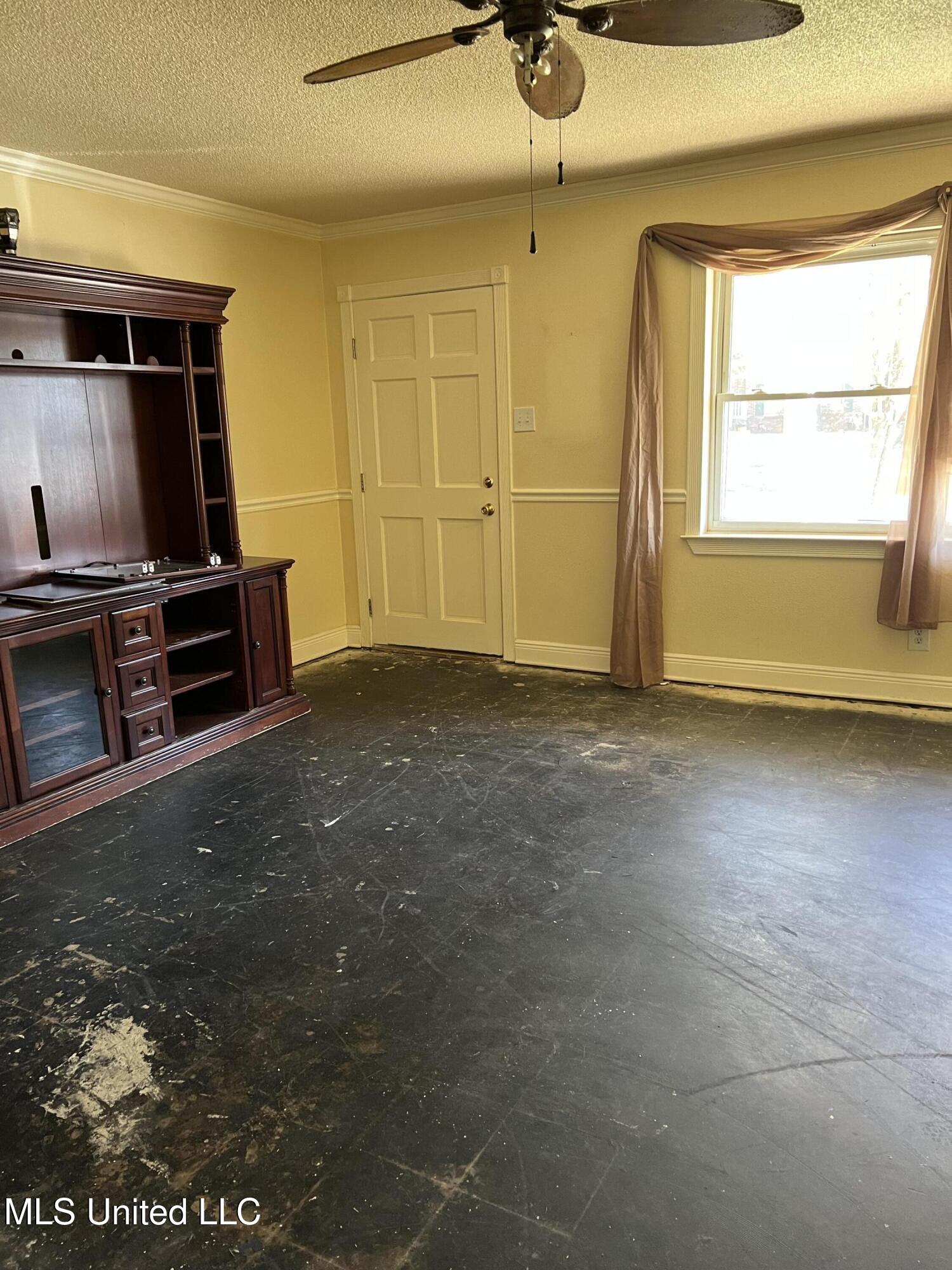 3917 Sherwood Street, Pascagoula, Mississippi image 12