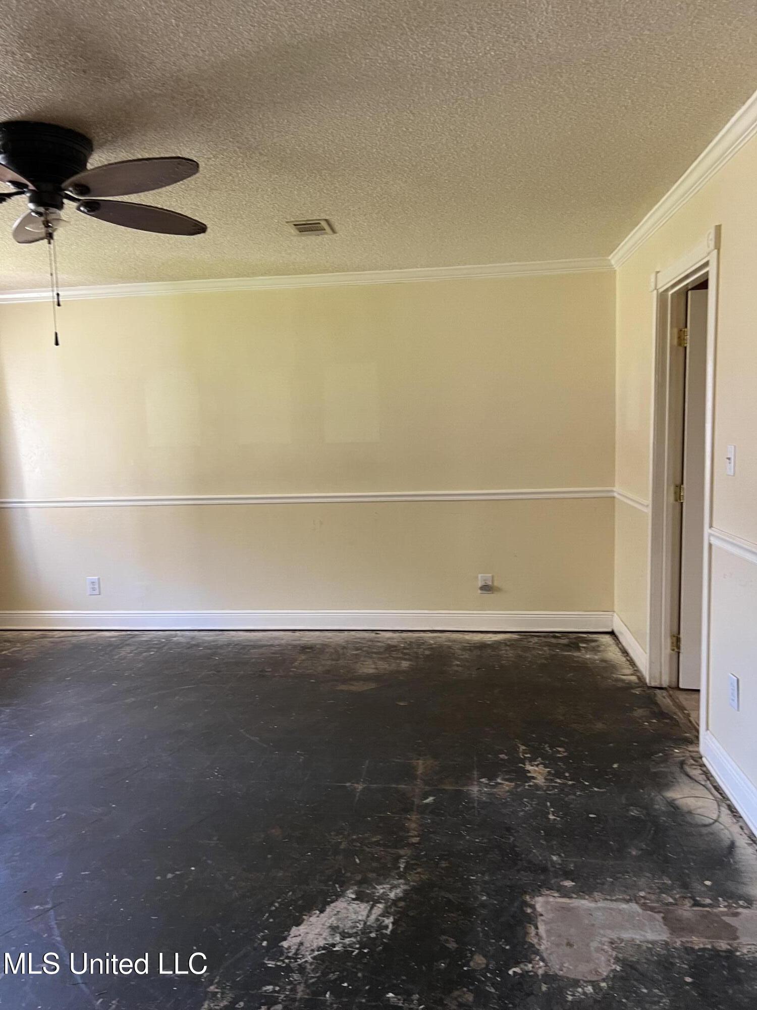 3917 Sherwood Street, Pascagoula, Mississippi image 22
