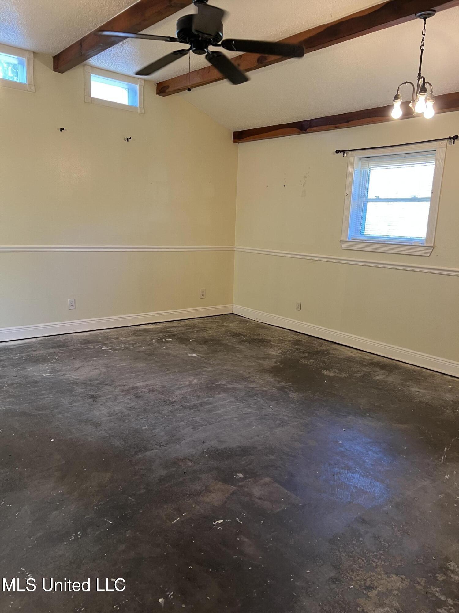 3917 Sherwood Street, Pascagoula, Mississippi image 25