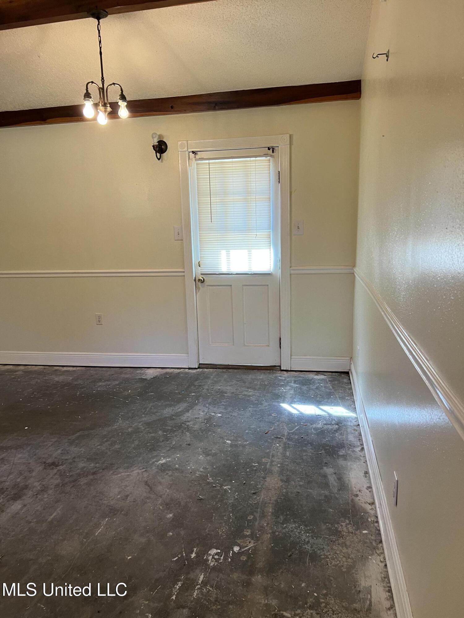 3917 Sherwood Street, Pascagoula, Mississippi image 33