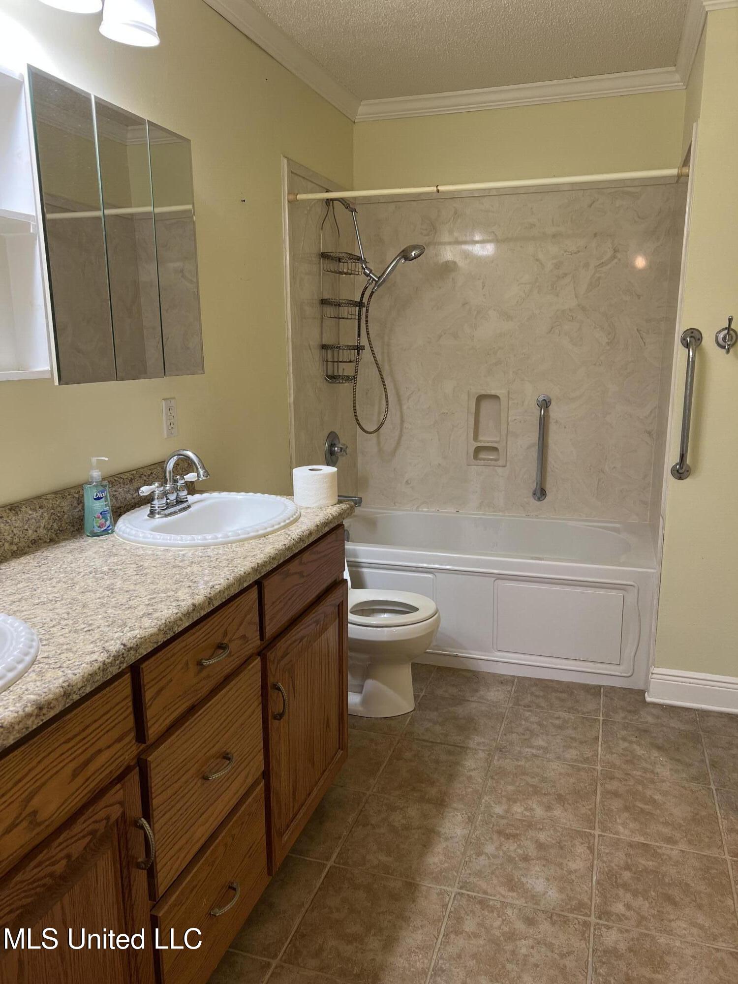3917 Sherwood Street, Pascagoula, Mississippi image 28