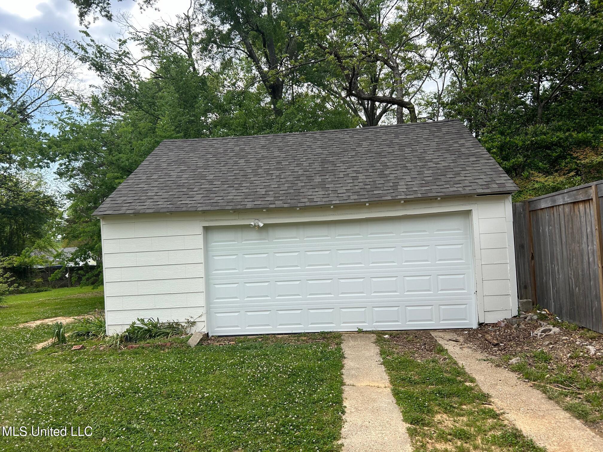 4347 Childress Drive, Jackson, Mississippi image 4