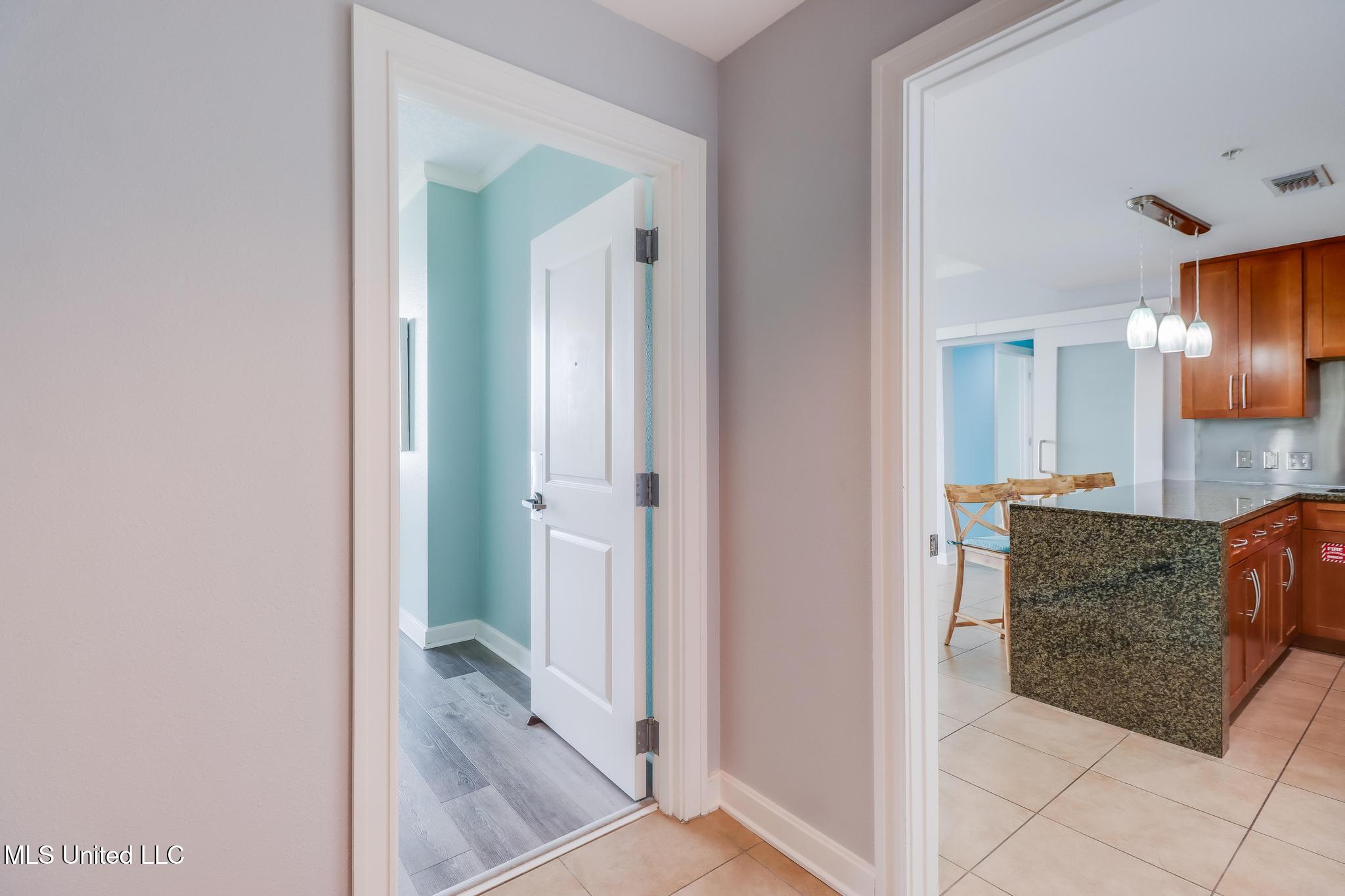 2060 Beach Boulevard #307, Biloxi, Mississippi image 20
