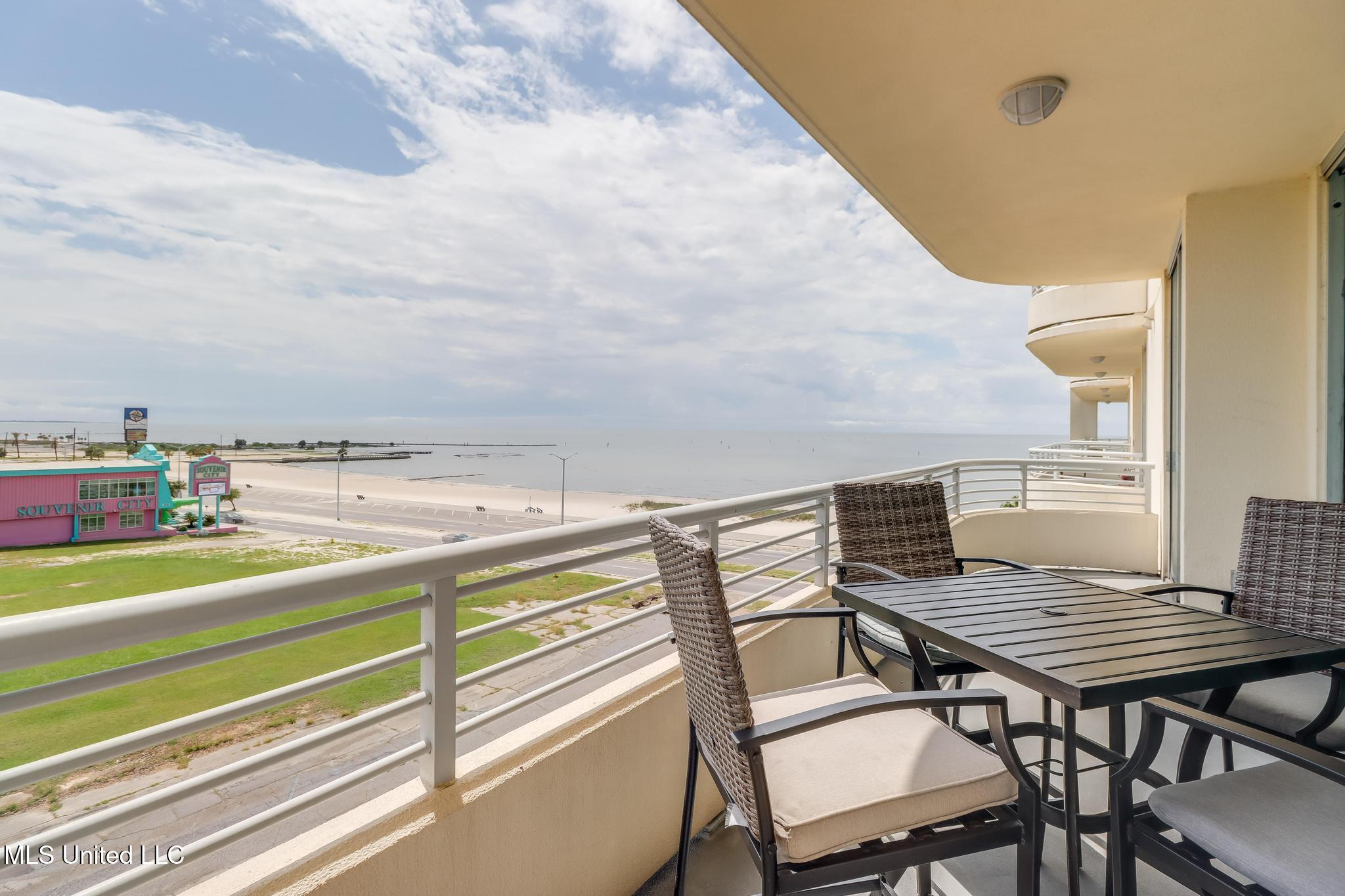 2060 Beach Boulevard #307, Biloxi, Mississippi image 3