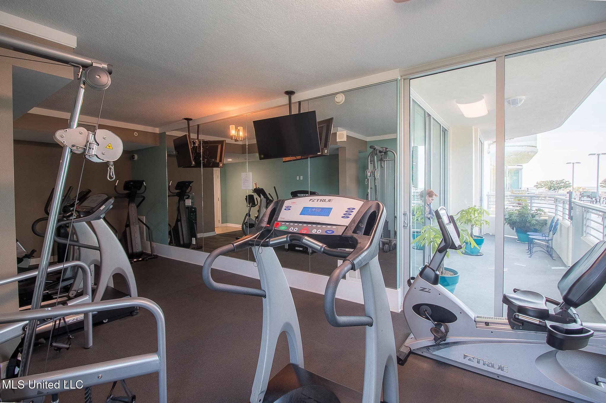 2060 Beach Boulevard #307, Biloxi, Mississippi image 31