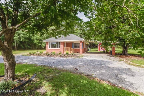 Homes For Sale - 410 N Seal Avenue<br/> Long Beach, MS 39560